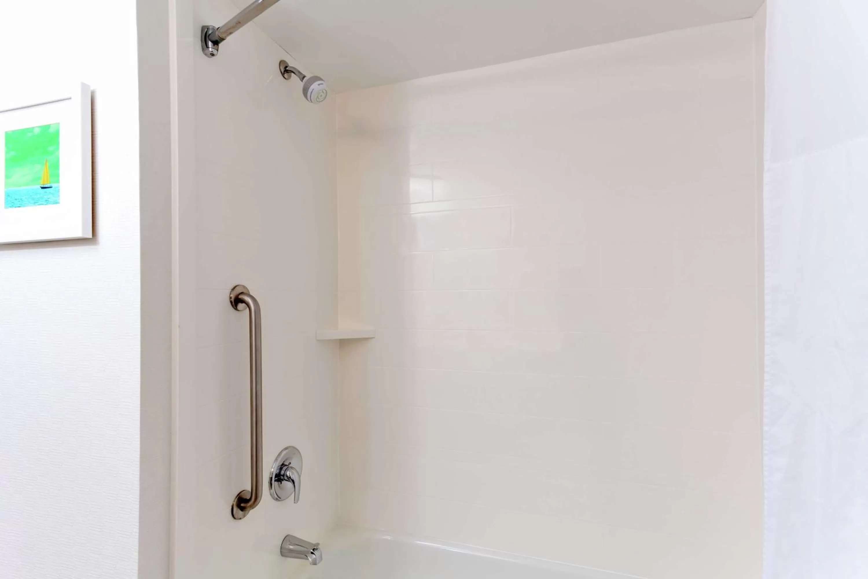 Bathroom in Hampton Inn Melbourne