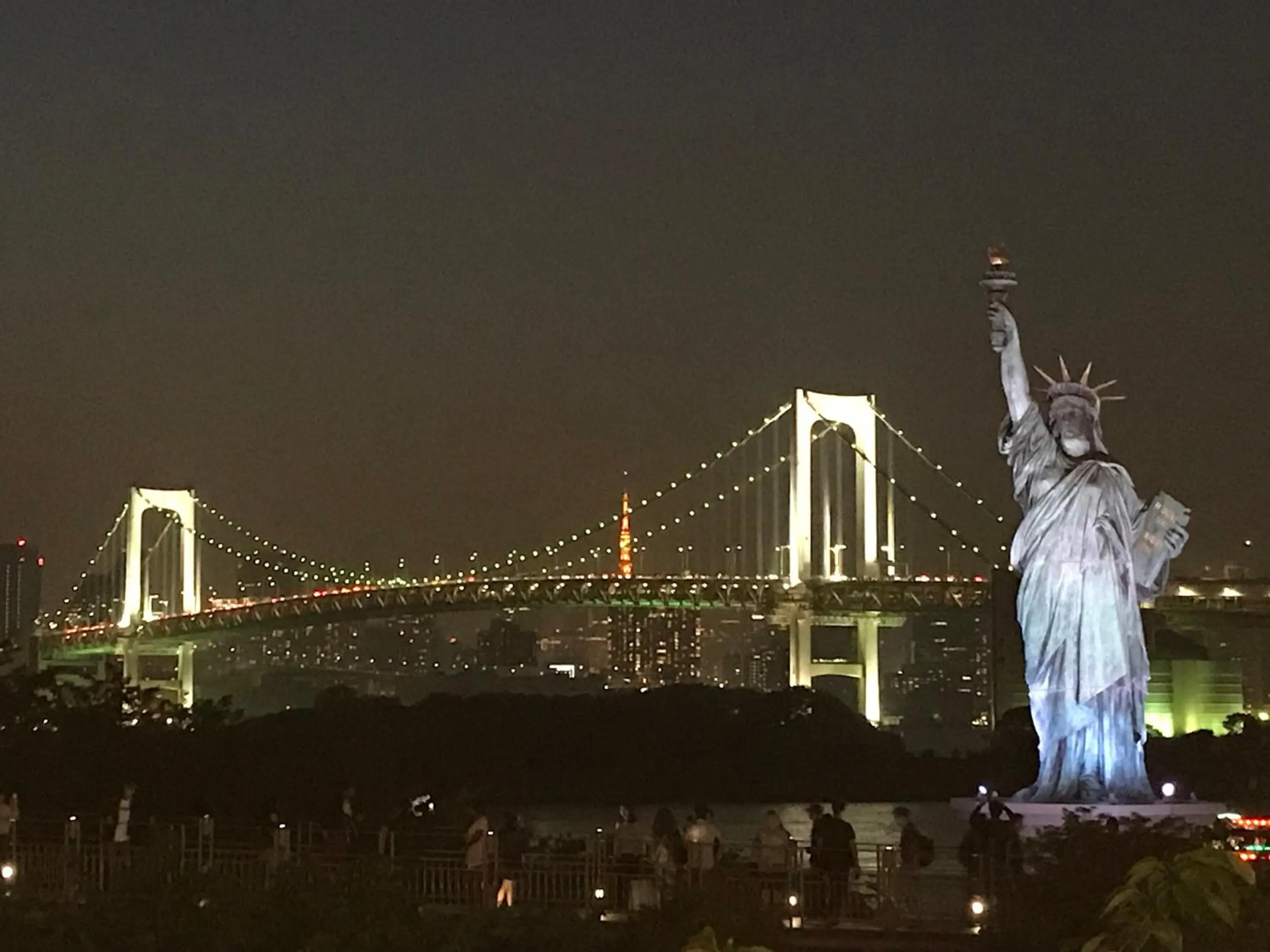 Nearby landmark in HOTEL TAVINOS Hamamatsucho