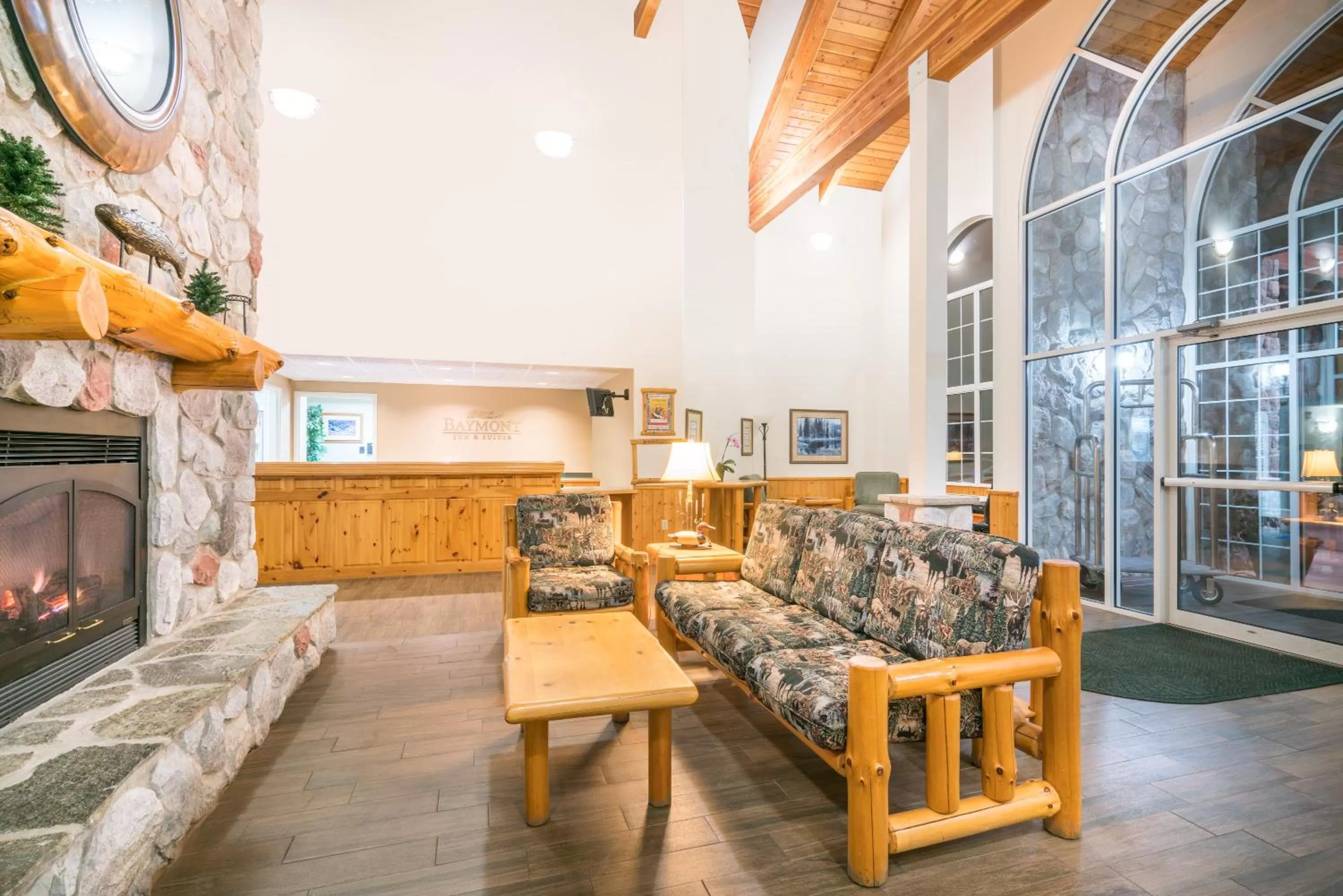 Lobby or reception in Baymont by Wyndham Baxter/Brainerd Area