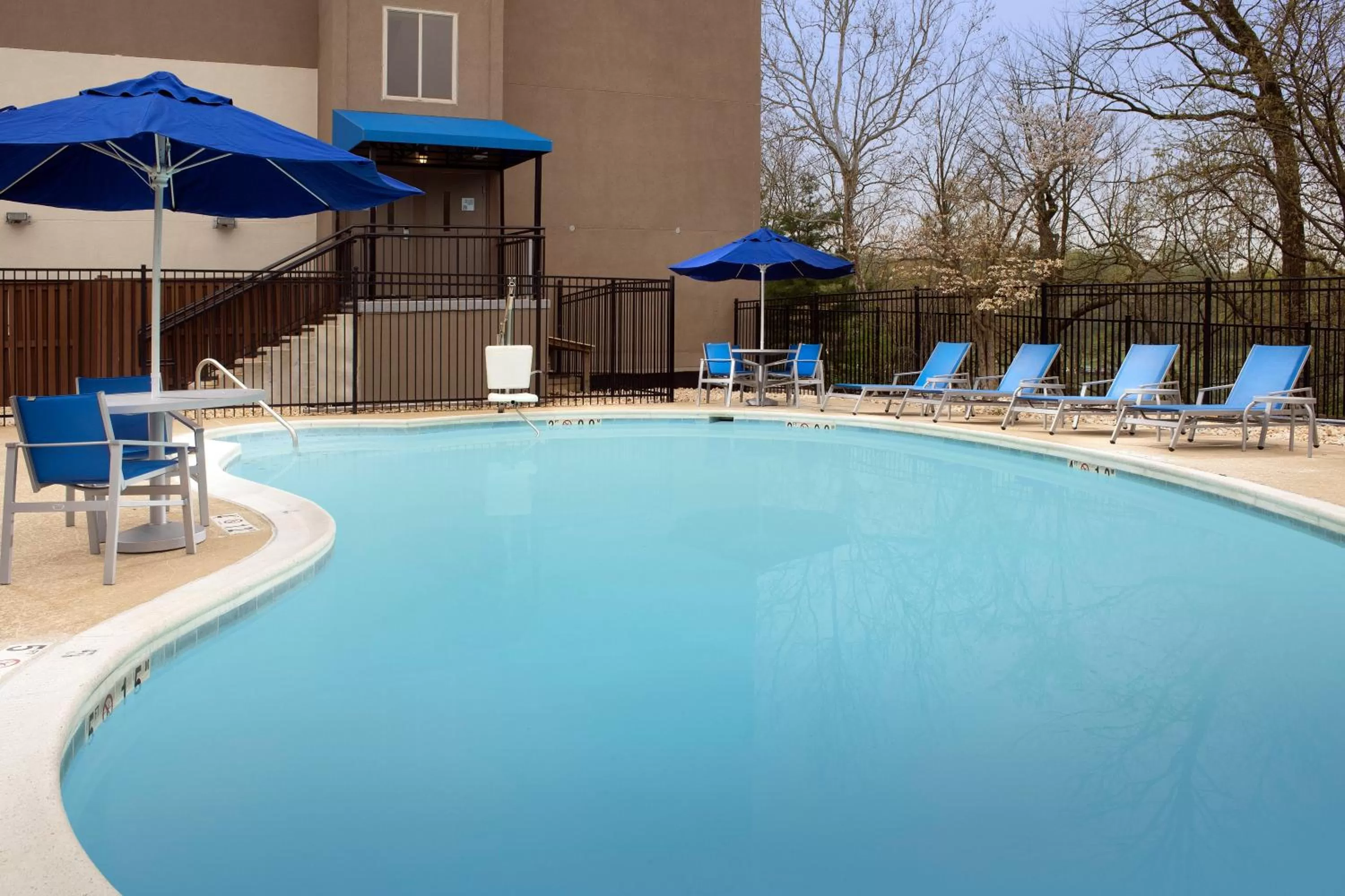 Swimming pool in Holiday Inn Express & Suites College Park - University Area by IHG