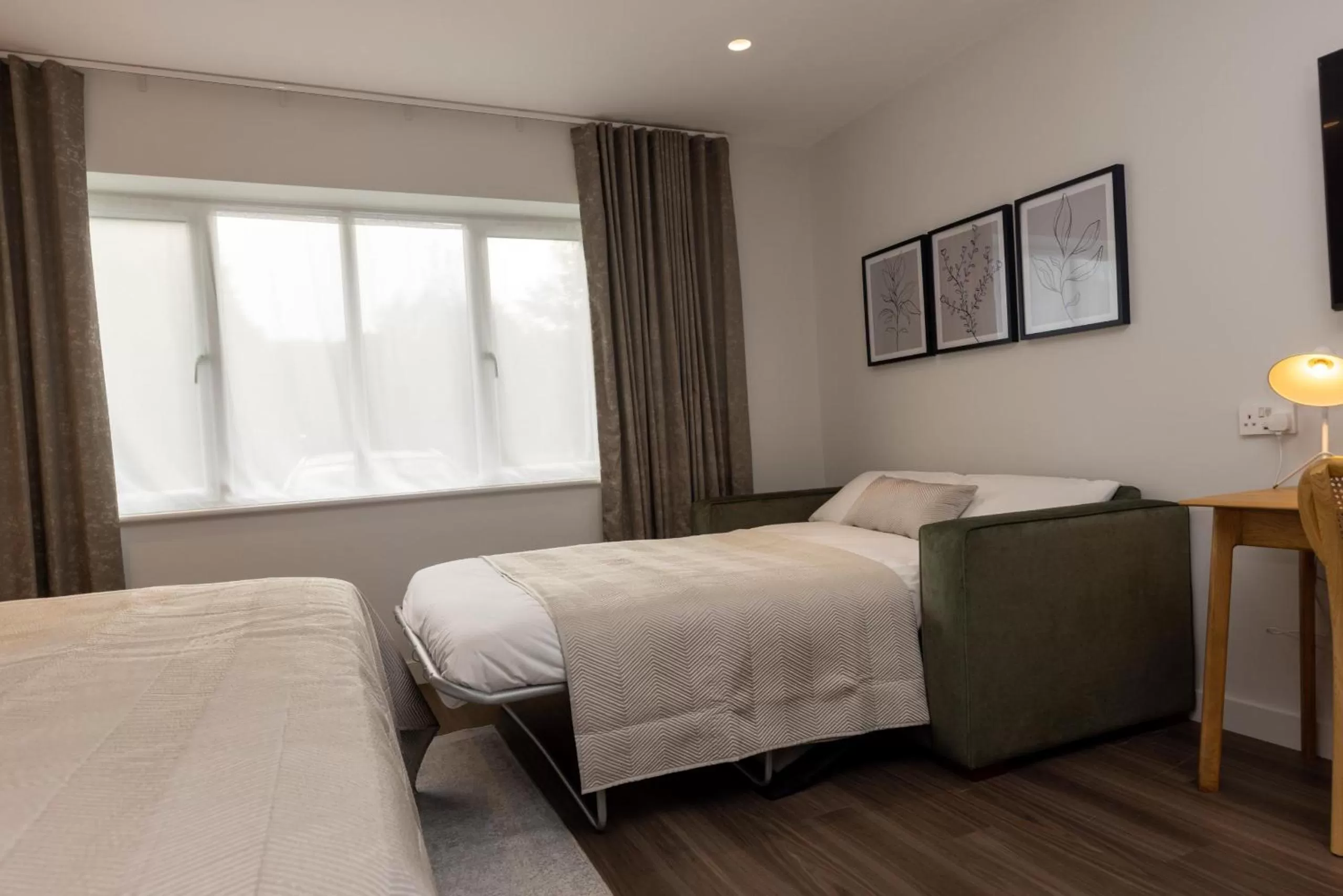 Bedroom, Bed in The Kingswood