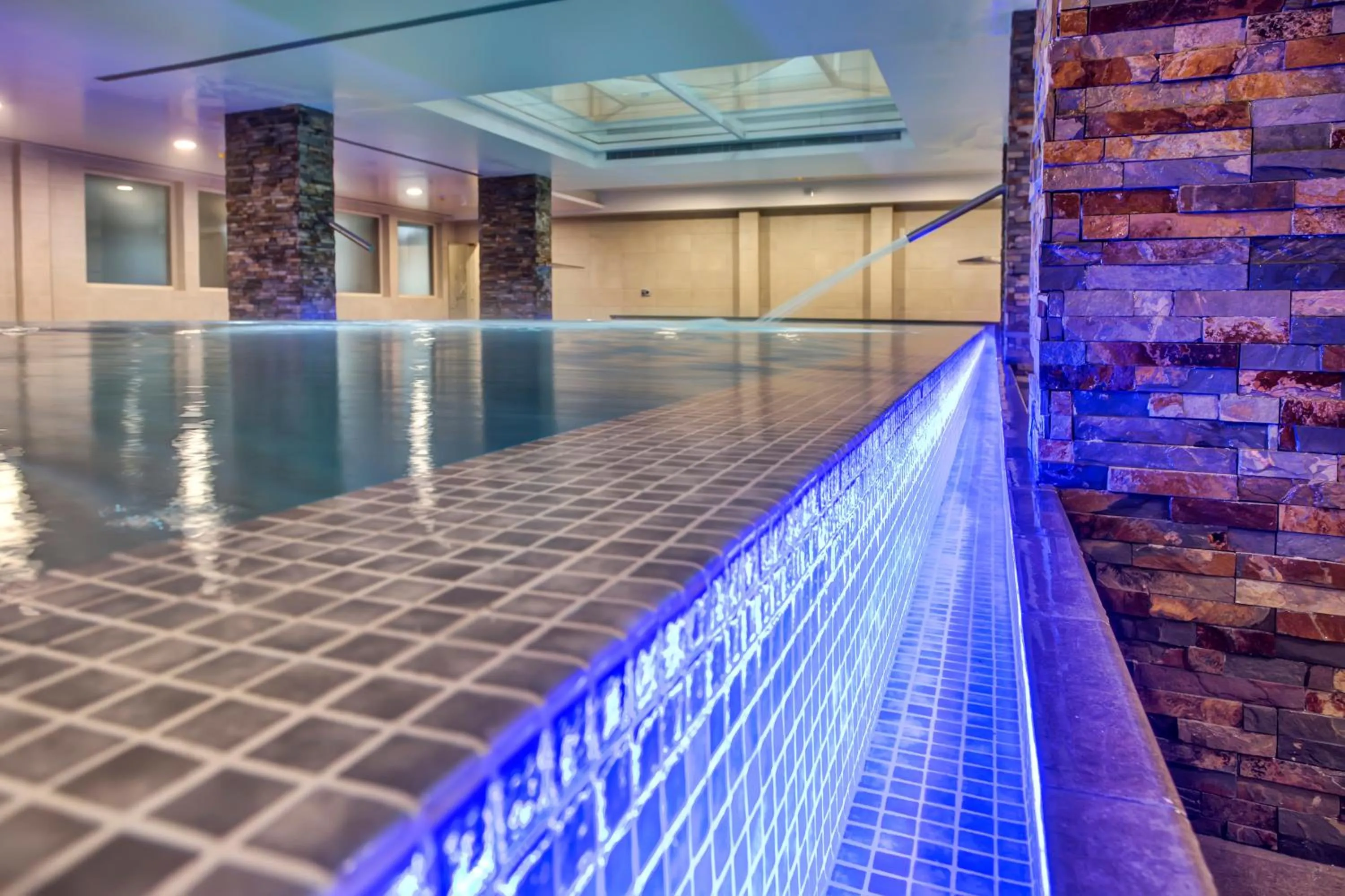 Spa and wellness centre/facilities in Hotel Spa Rio Ucero