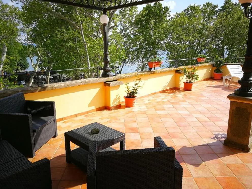 Balcony/Terrace in Hotel Royal