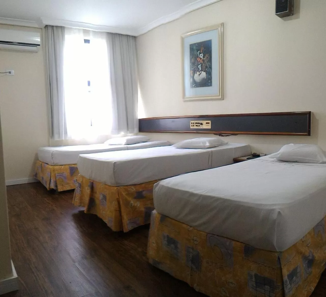 Bed in Hotel Estação Express