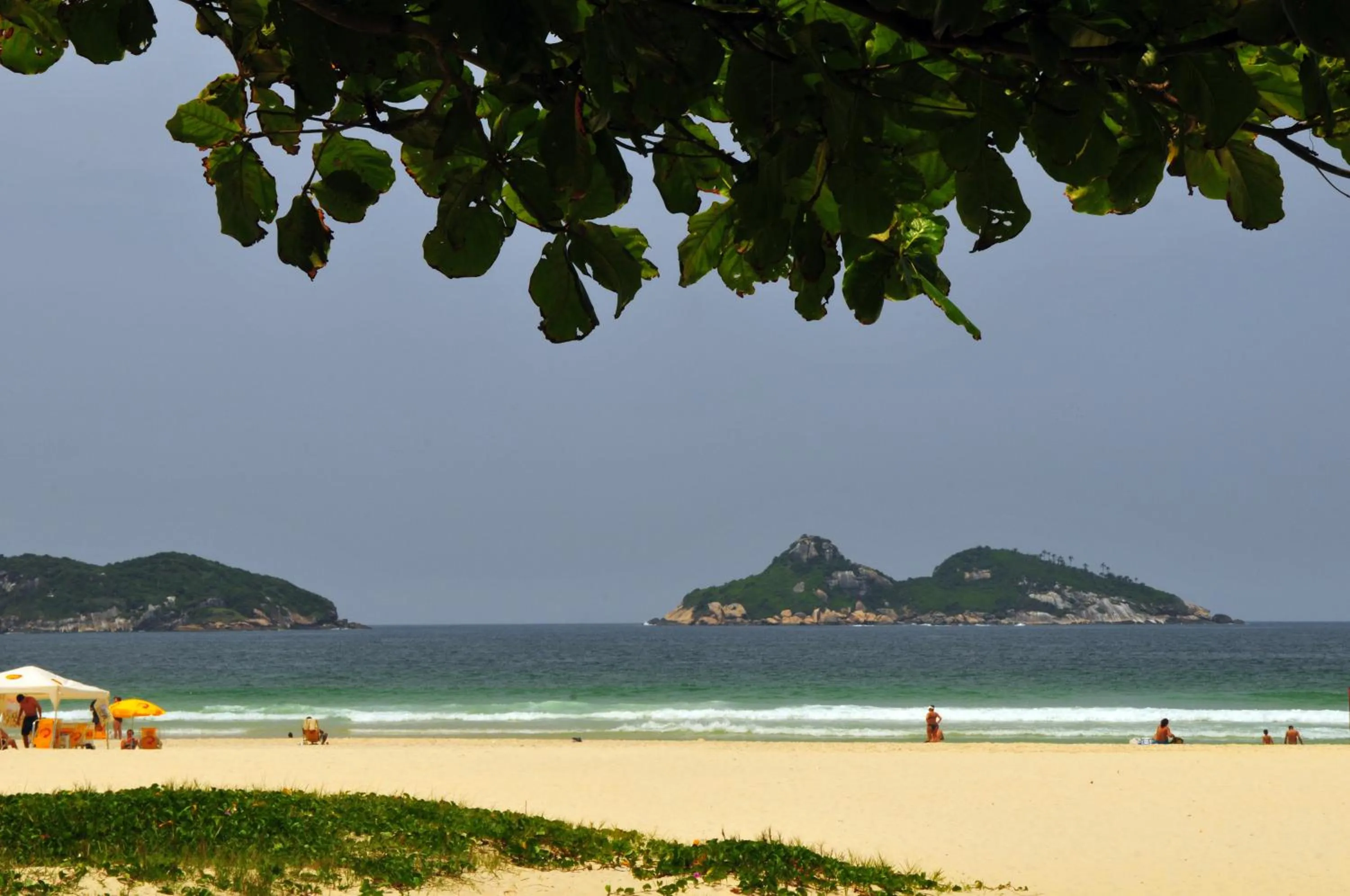 Beach in Américas Gaivota Hotel