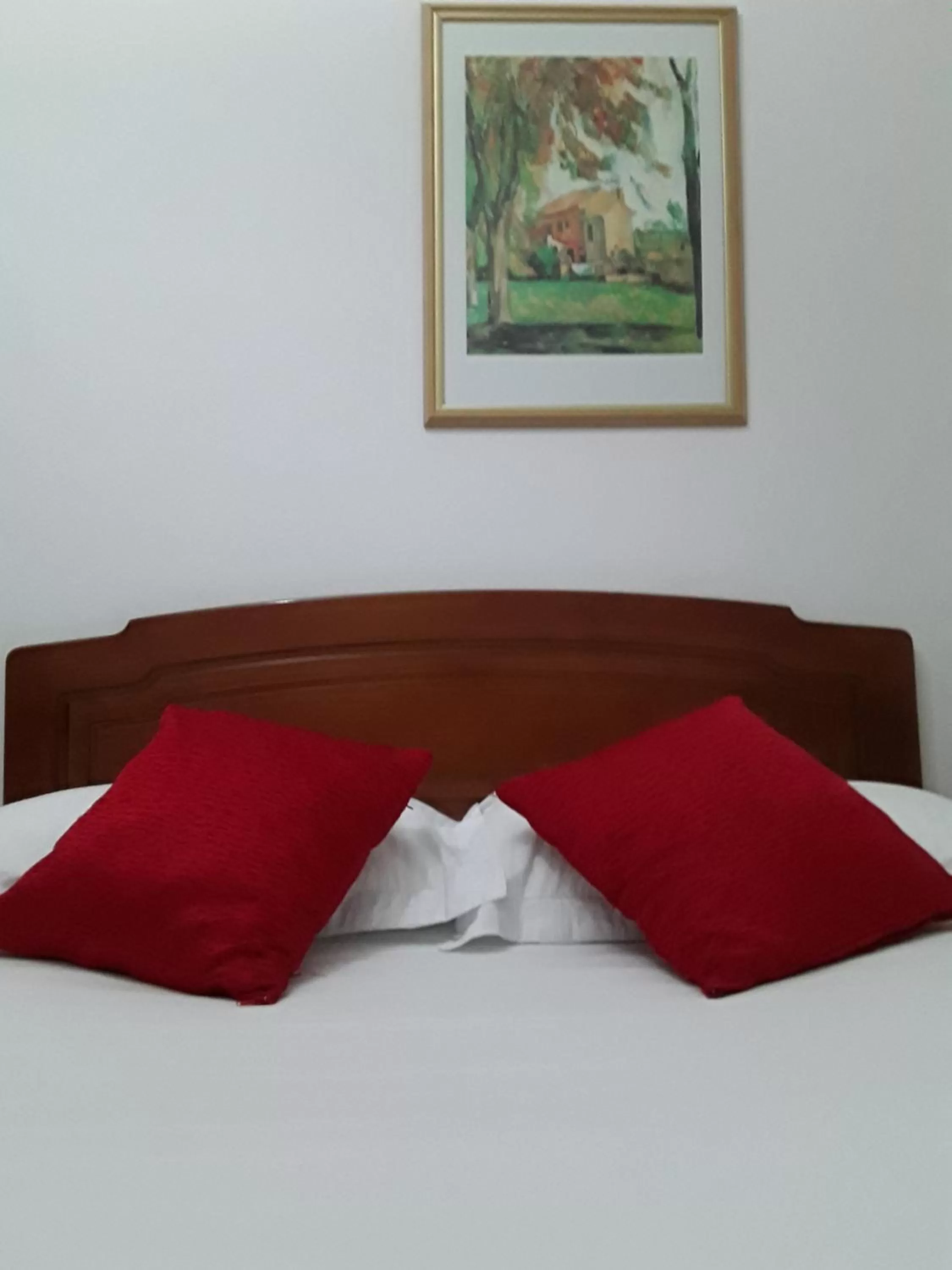 Bed in Hotel Berati