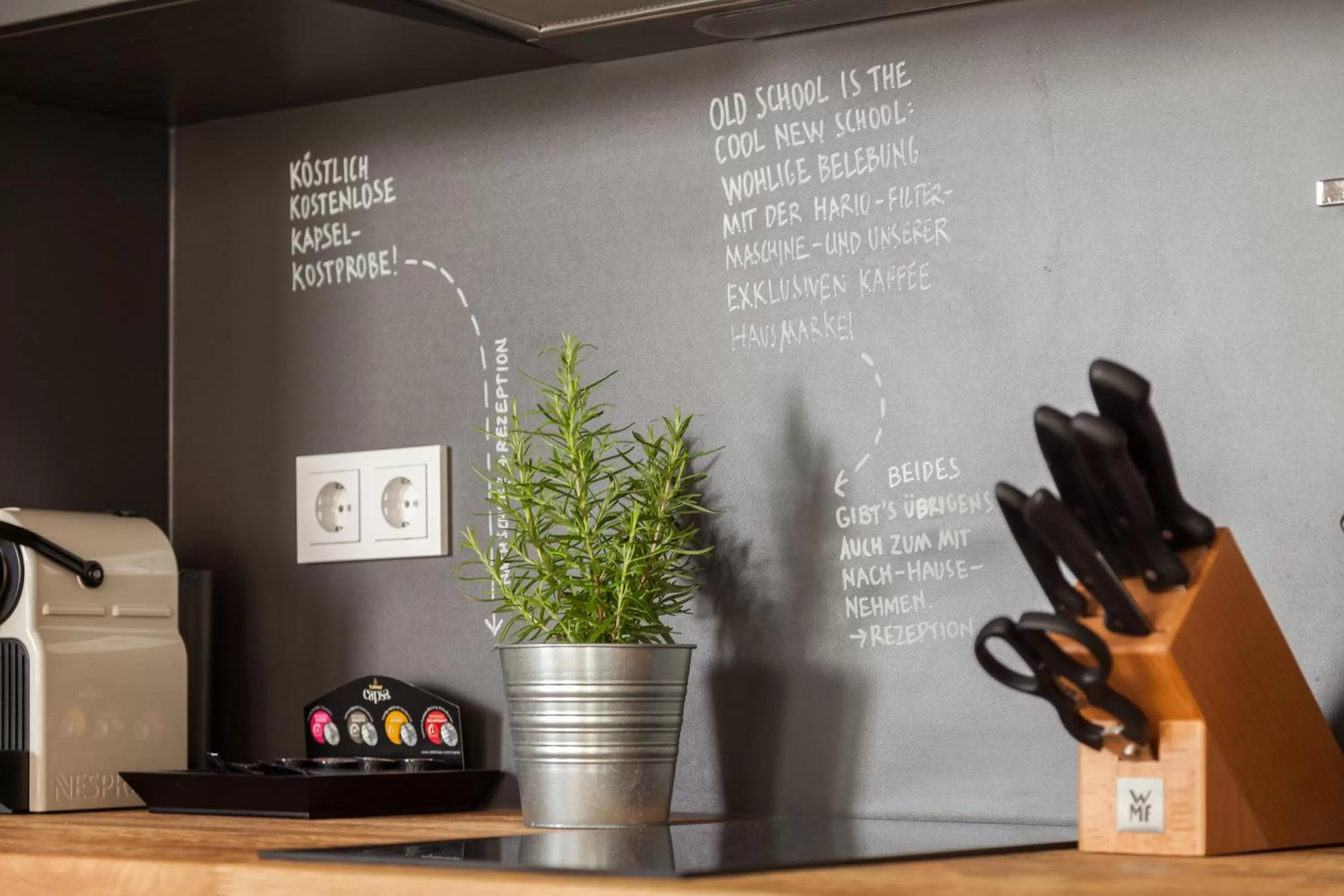 Kitchen or kitchenette in Felix Suiten am Zwinger