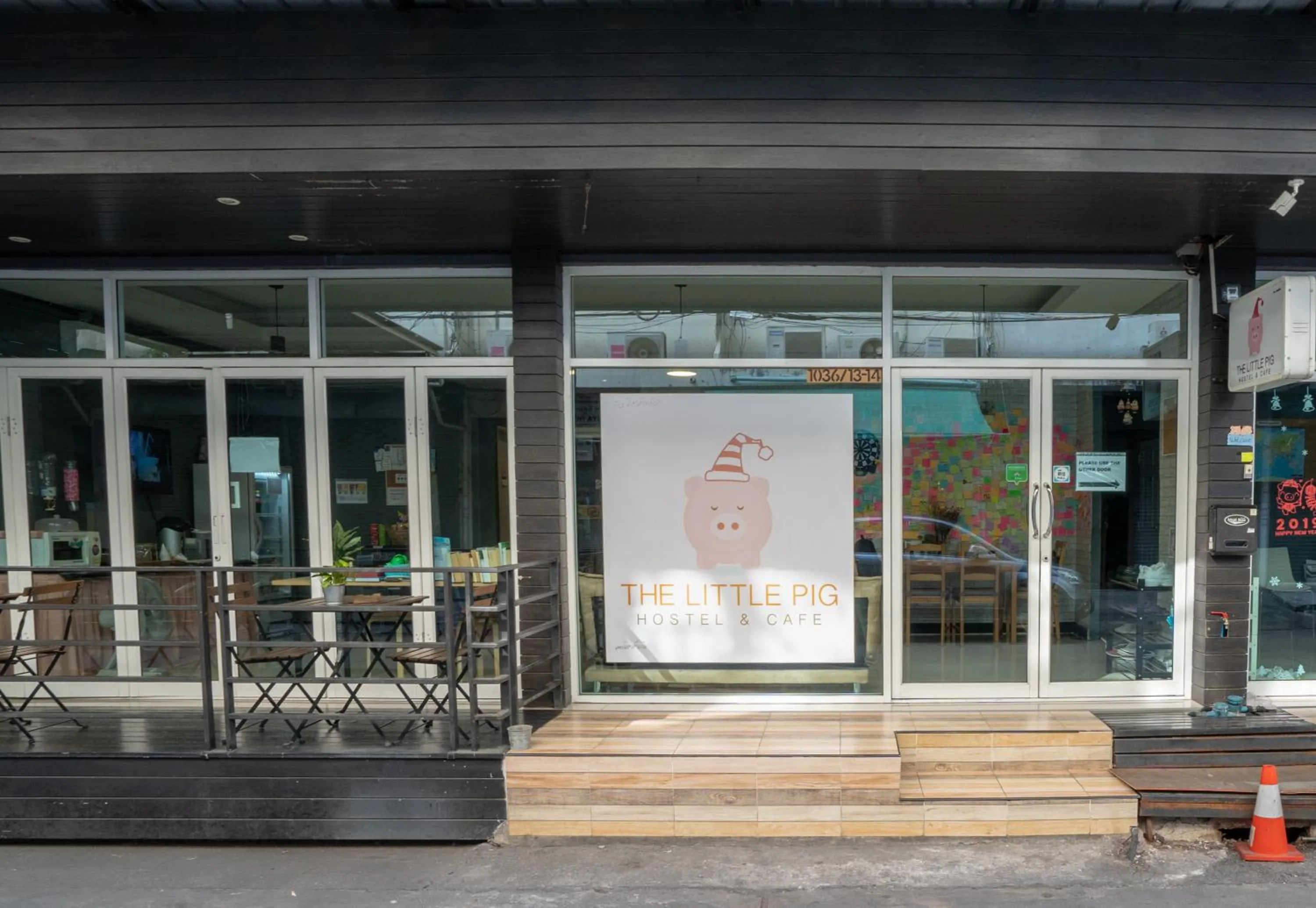 Facade/entrance in The Little Pig Sukhumvit