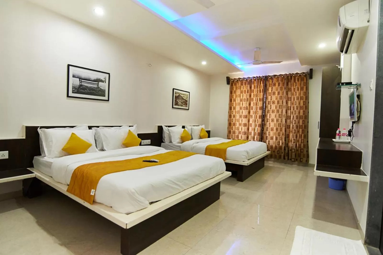Photo of the whole room, Bed in Hotel Sai Bansi