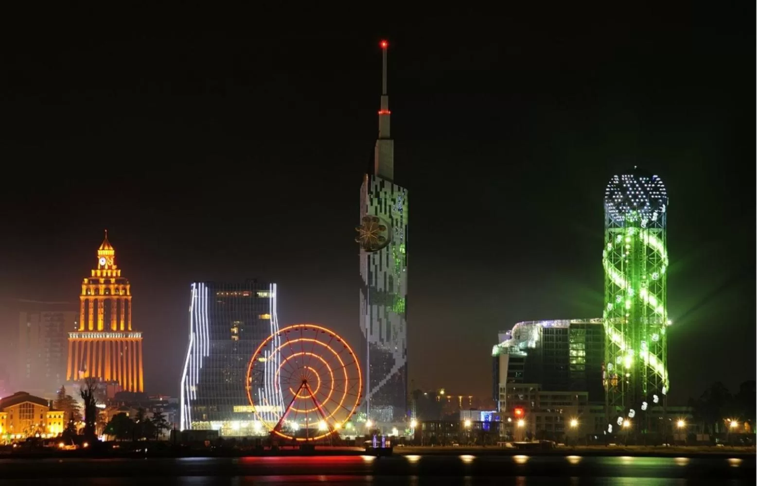 Neighbourhood in Orbi City Sea Line Aparthotel