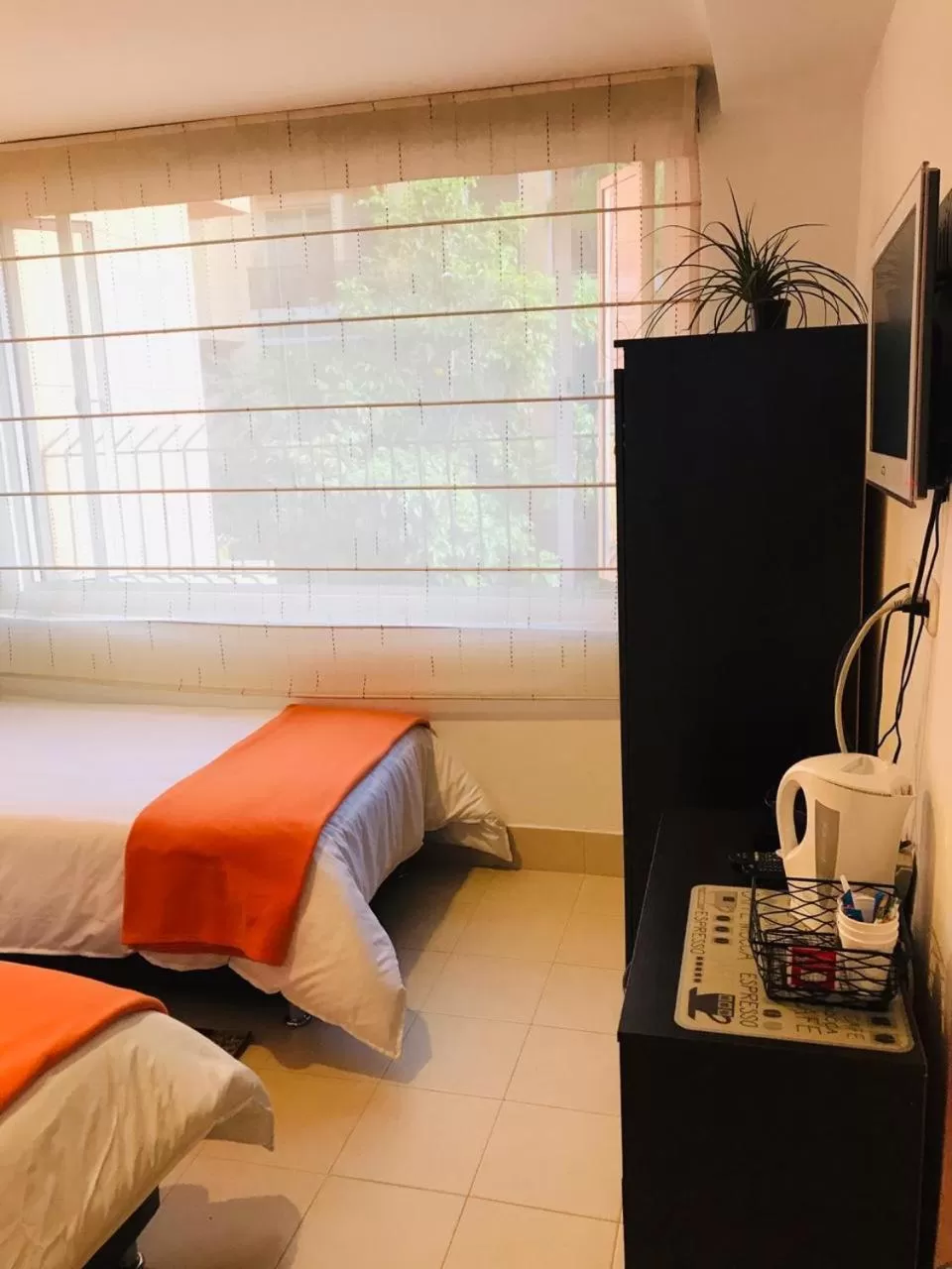 Coffee/tea facilities, Bed in Casa Prada Bed & Breakfast