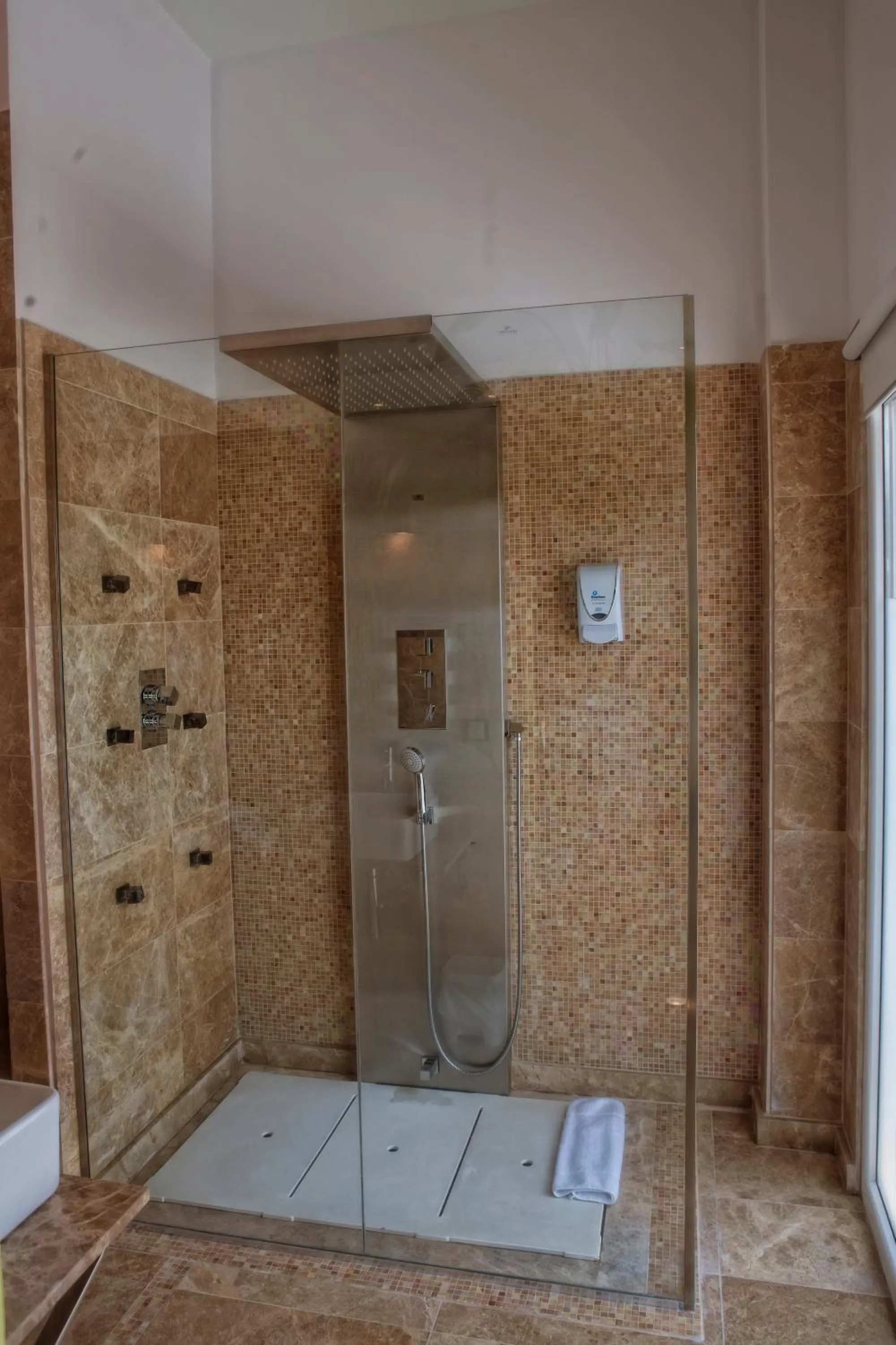 Amita Hotel Boutique "Only adults"