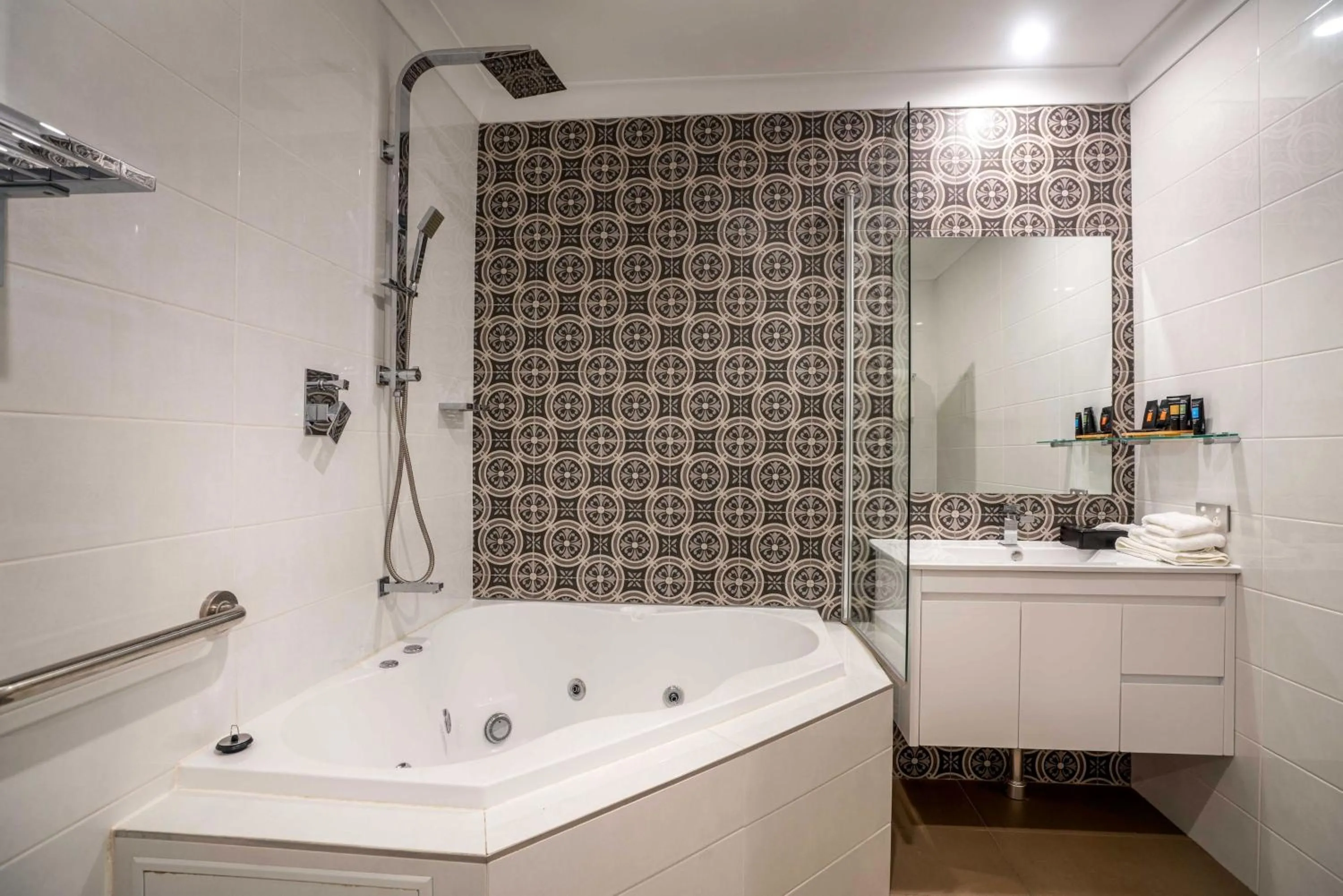 Bathroom in Town Square Motel