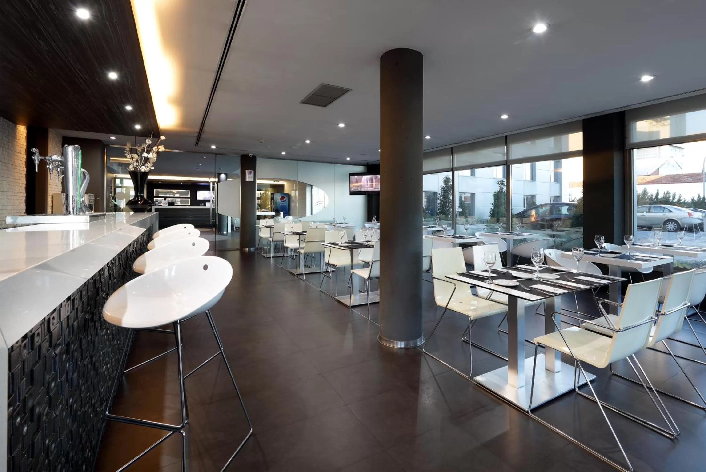 Restaurant/places to eat in Eurostars Arenas de Pinto