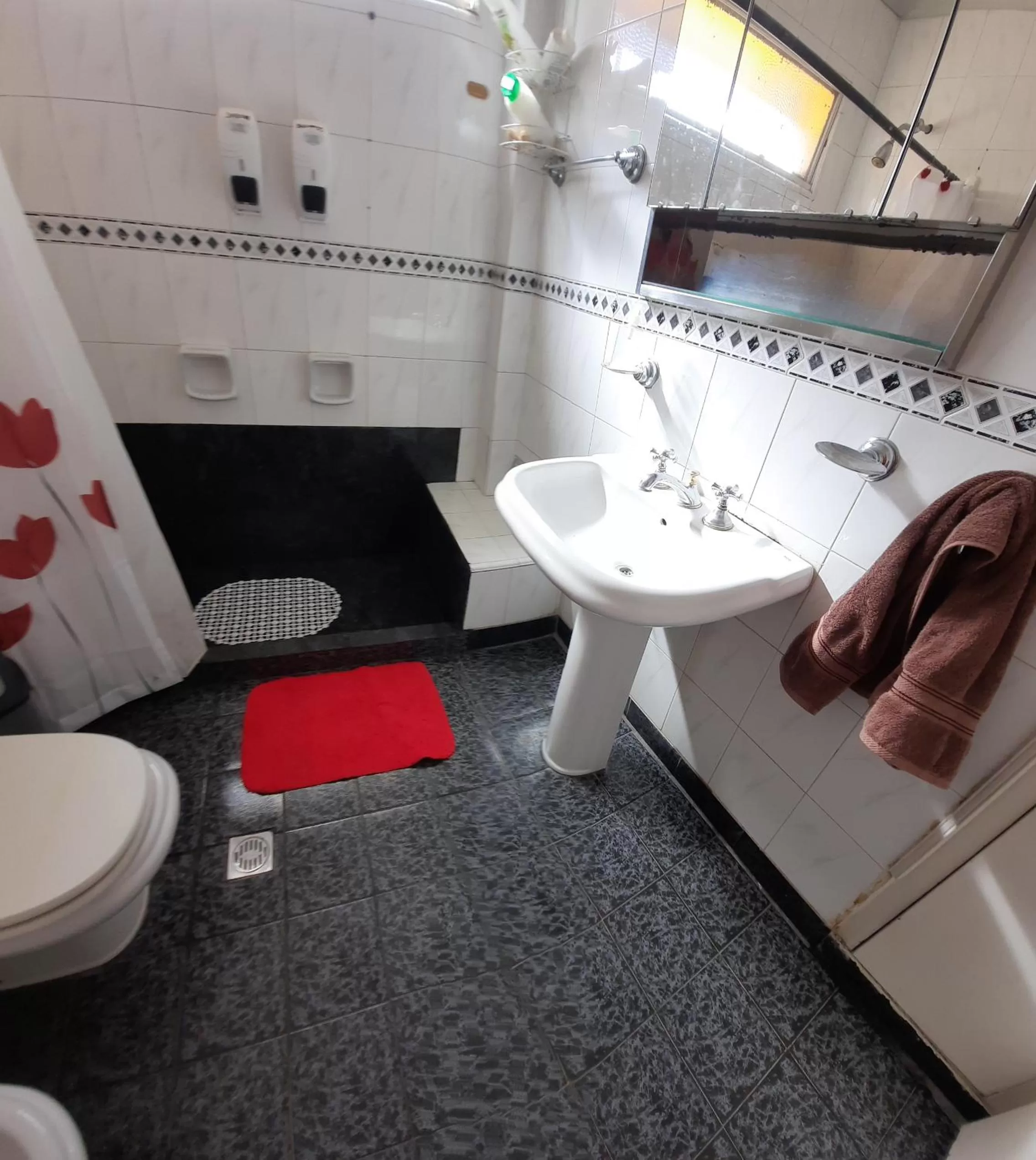 Bathroom in La Rojarilla