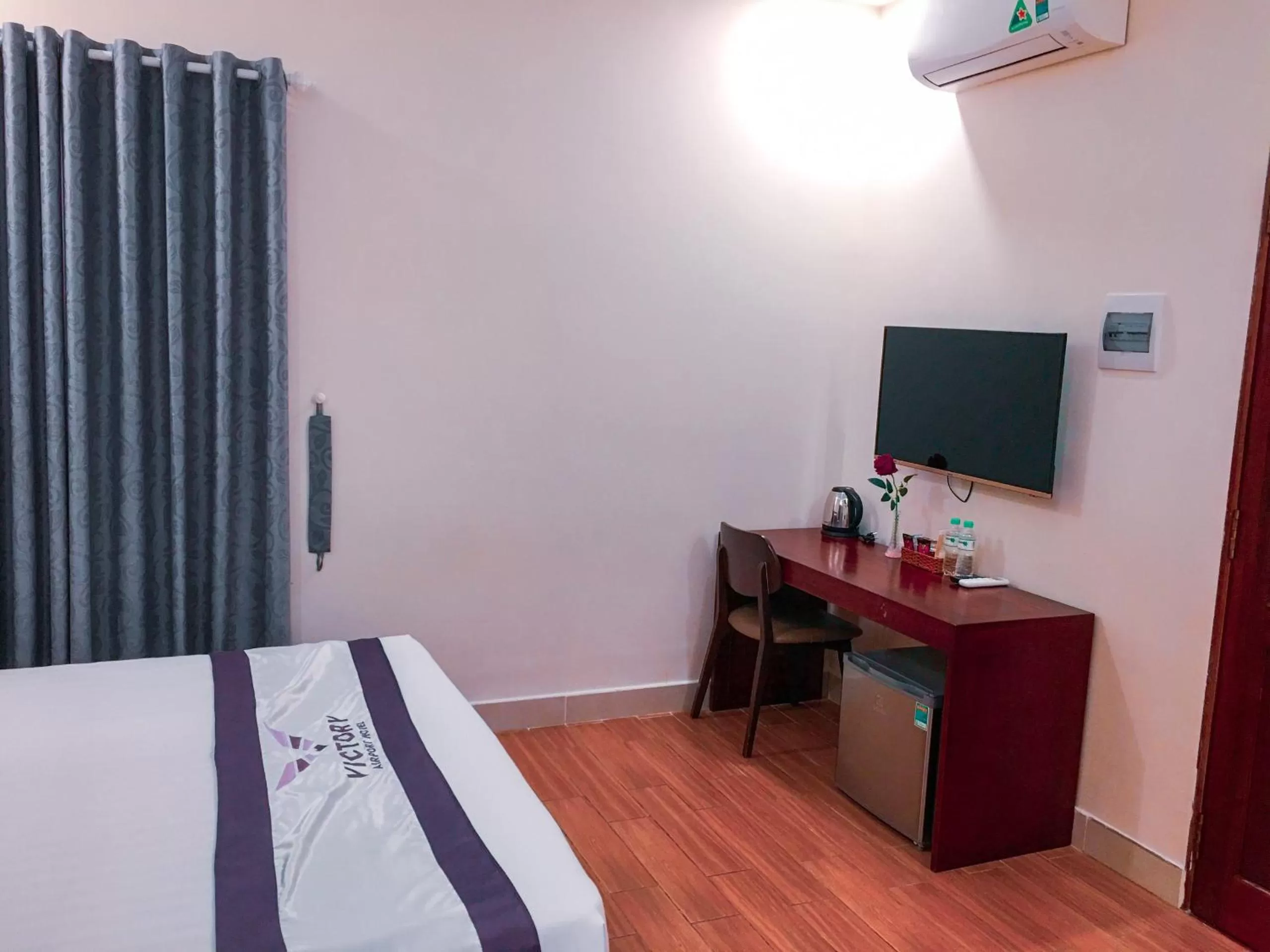 TV and multimedia, Bed in Victory Airport Hotel