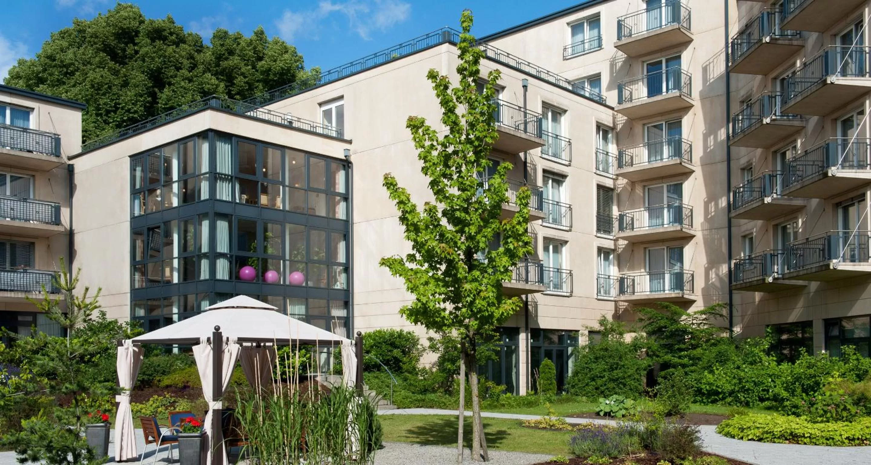 Facade/entrance in Victor's Residenz-Hotel Berlin Mitte