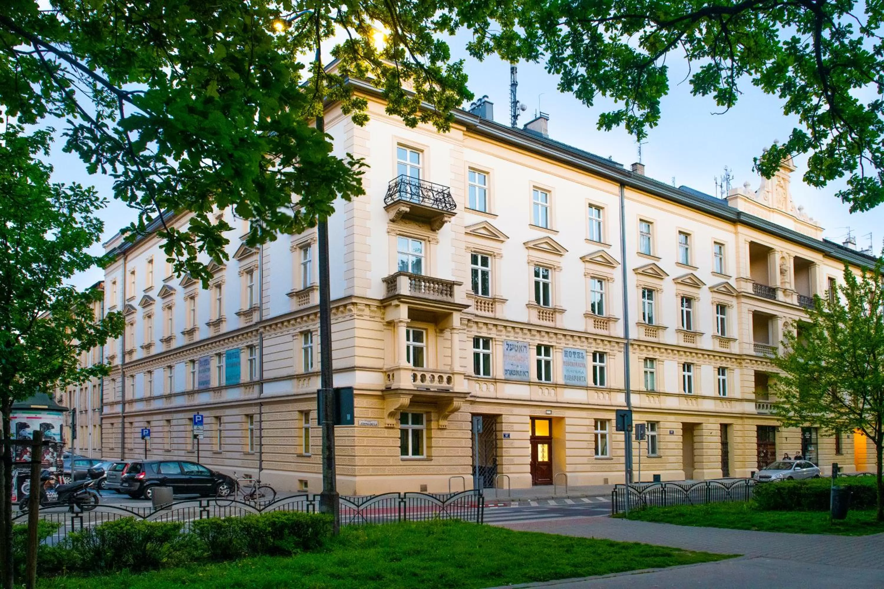 Property building in MR67 Mayera Rapaporta