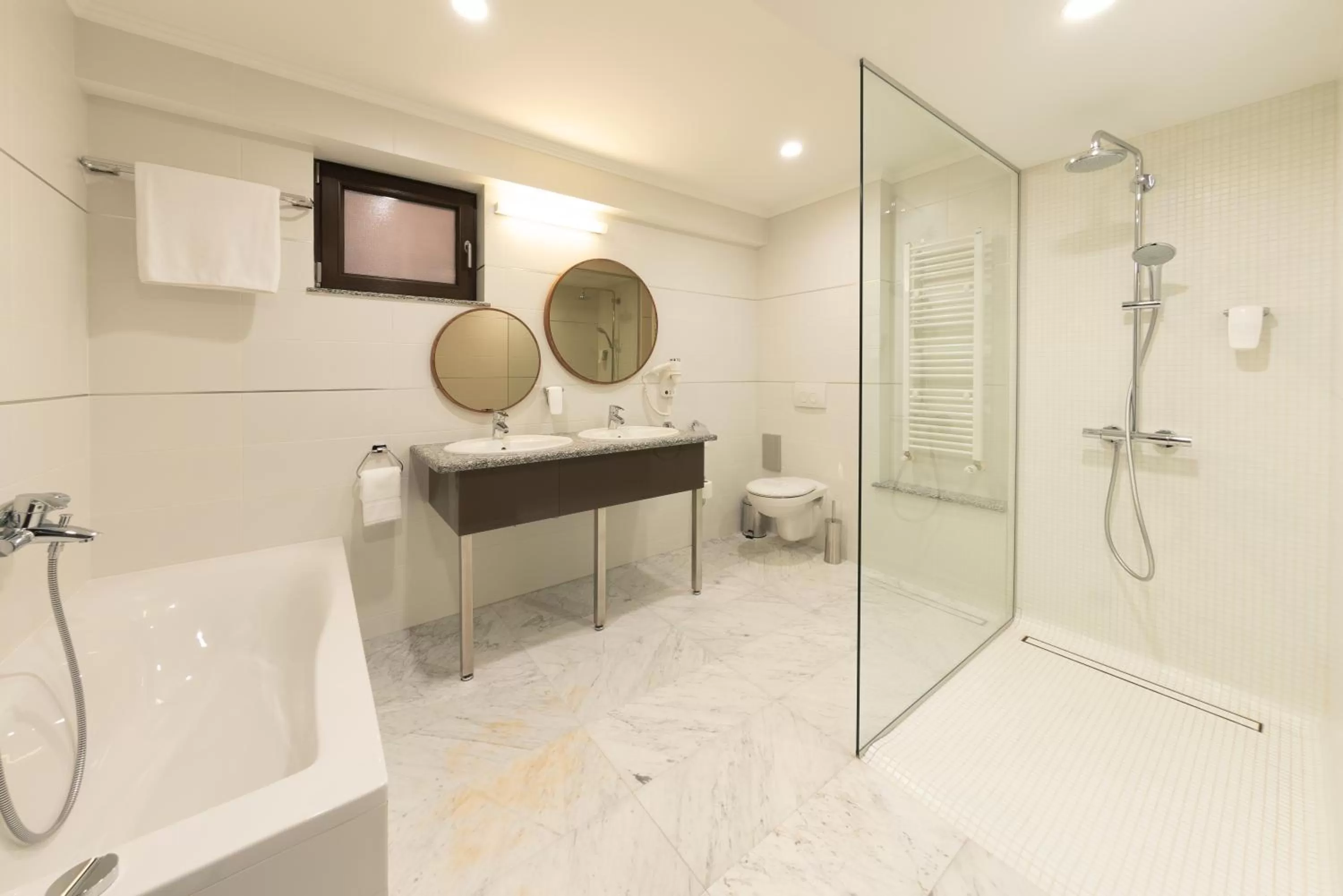 Bathroom in Daria Suite