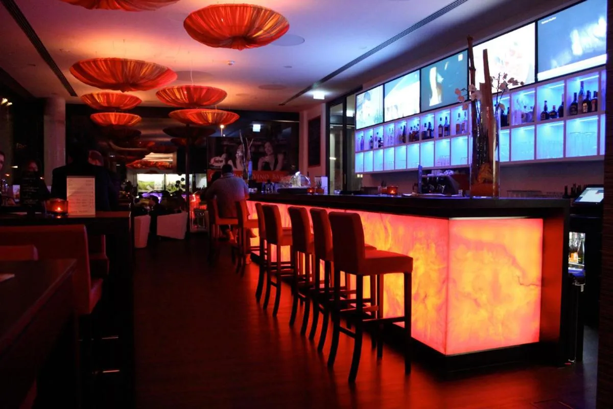 Lounge or bar in enso Hotel