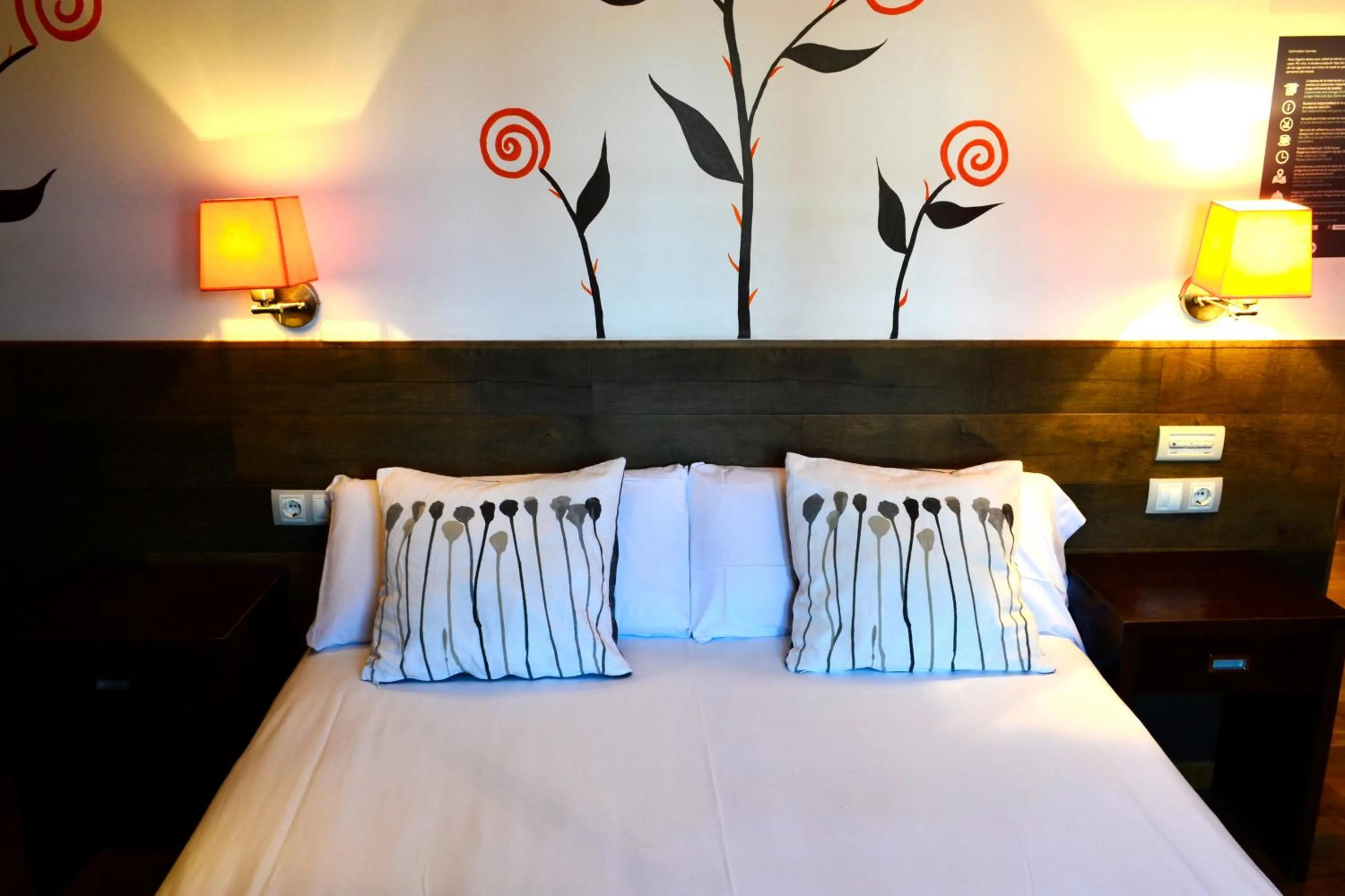 Double or Twin Room in Hotel Alda Algalia