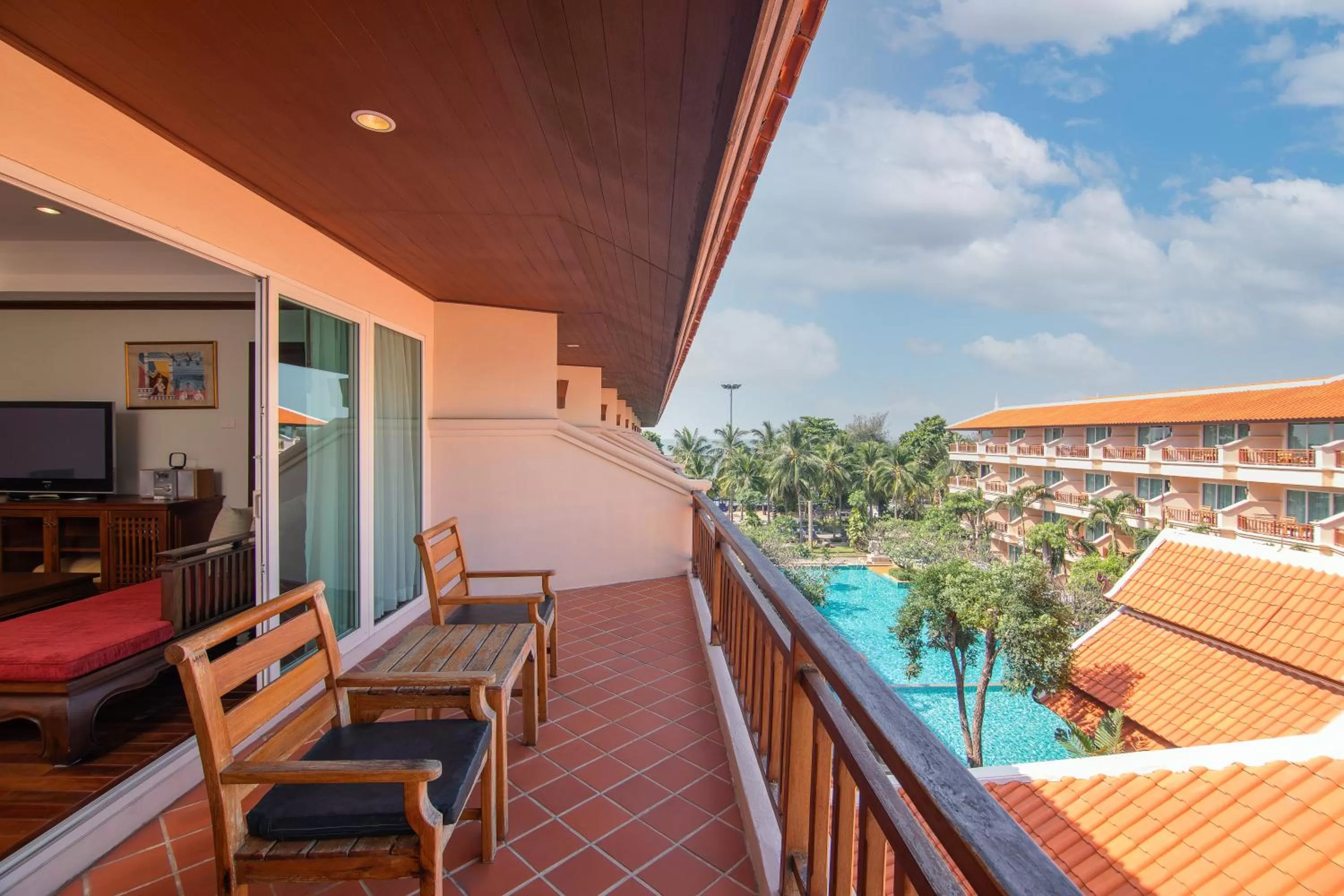 Balcony/Terrace in Avalon Beach Resort