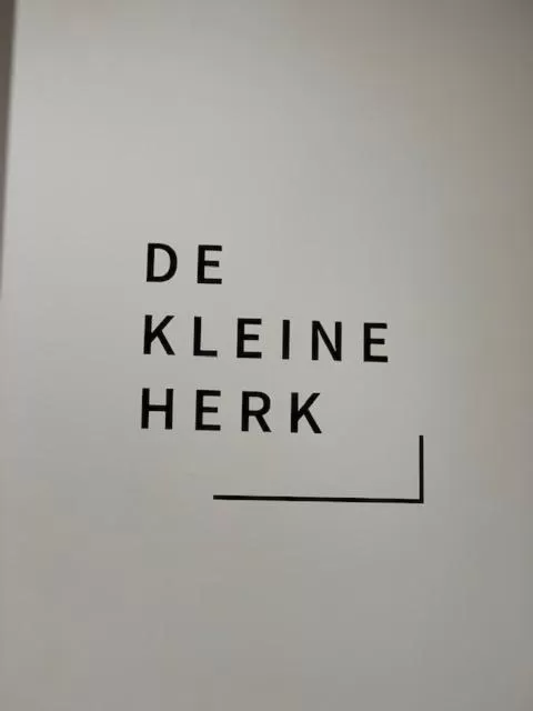 Property logo or sign in B&B elzartwinning