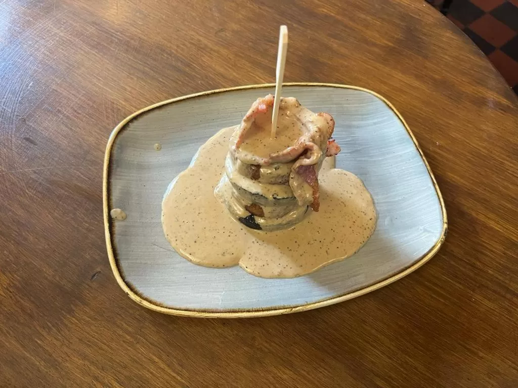 Food and drinks in The Black Horse Inn