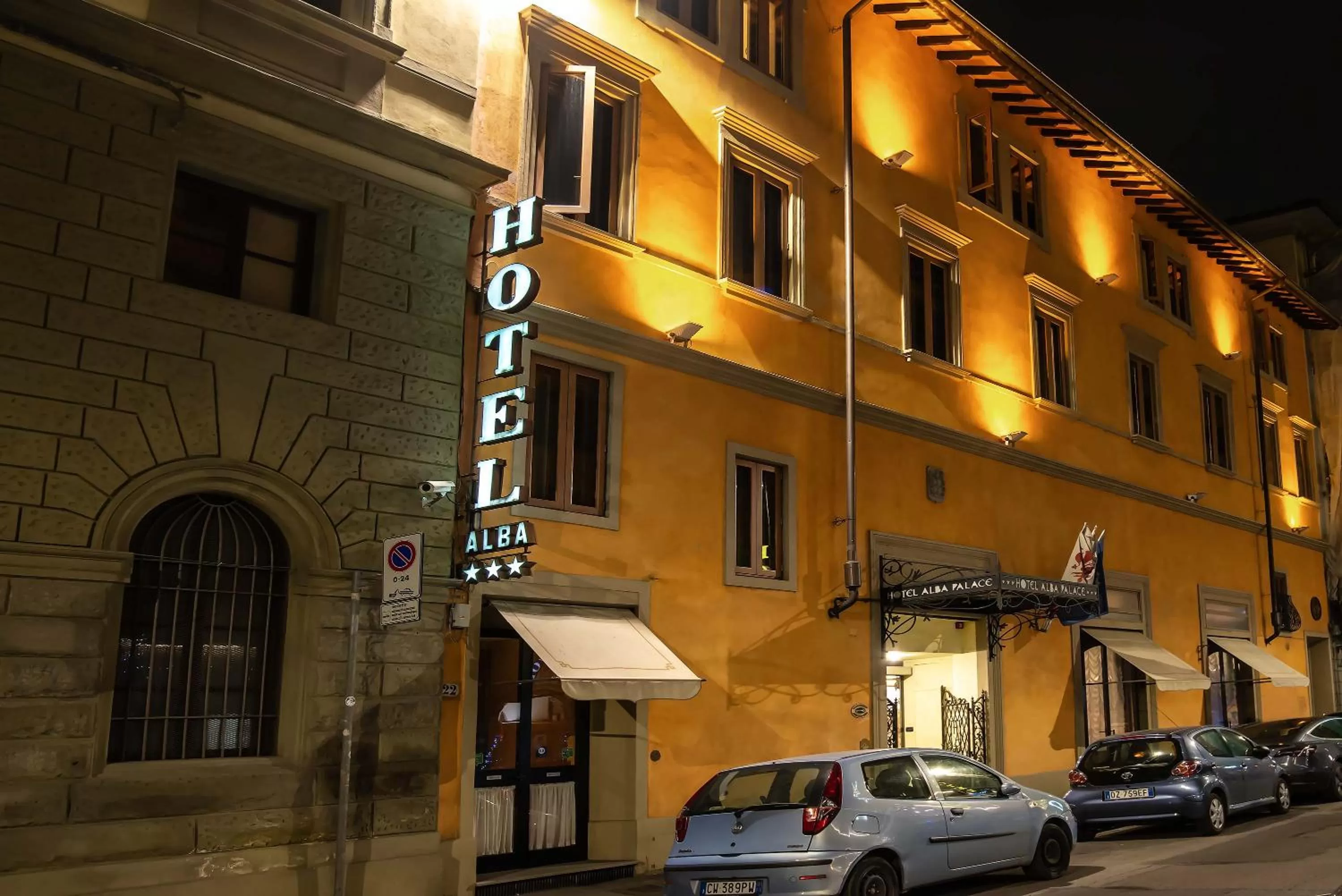 Property building in Hotel Alba Palace