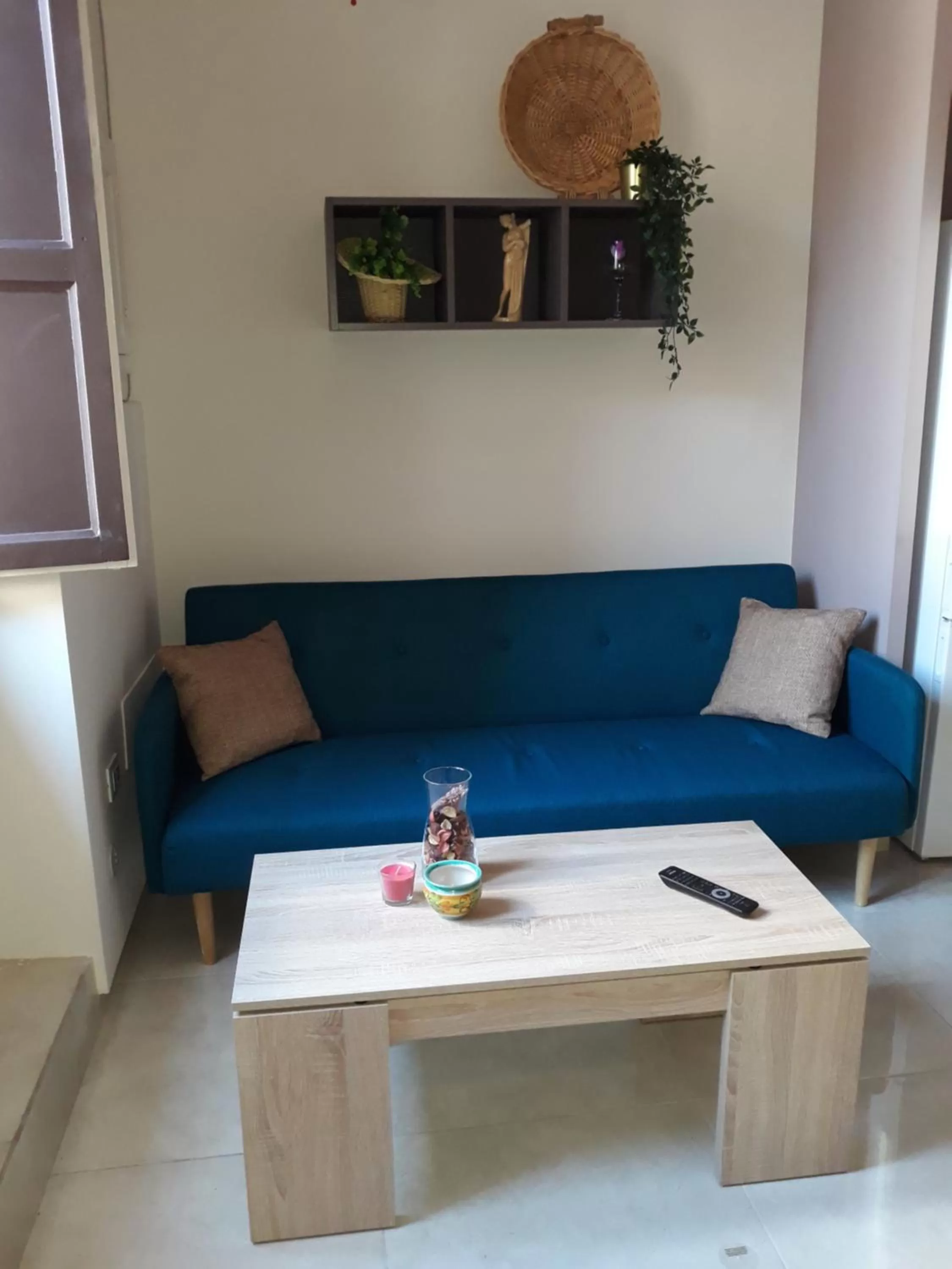 Seating area in Antares