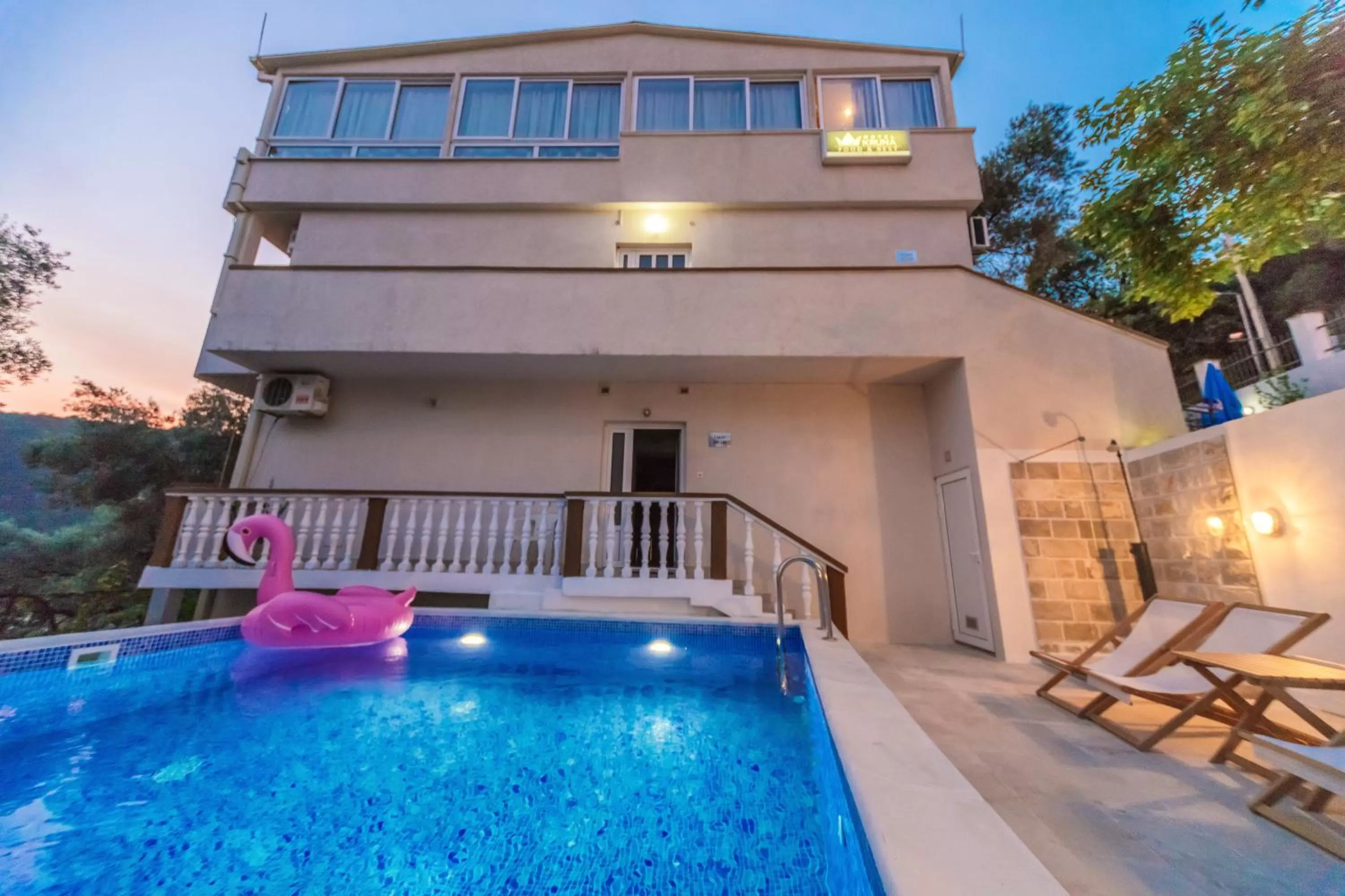 Swimming pool in " Villa Kruna Lux "