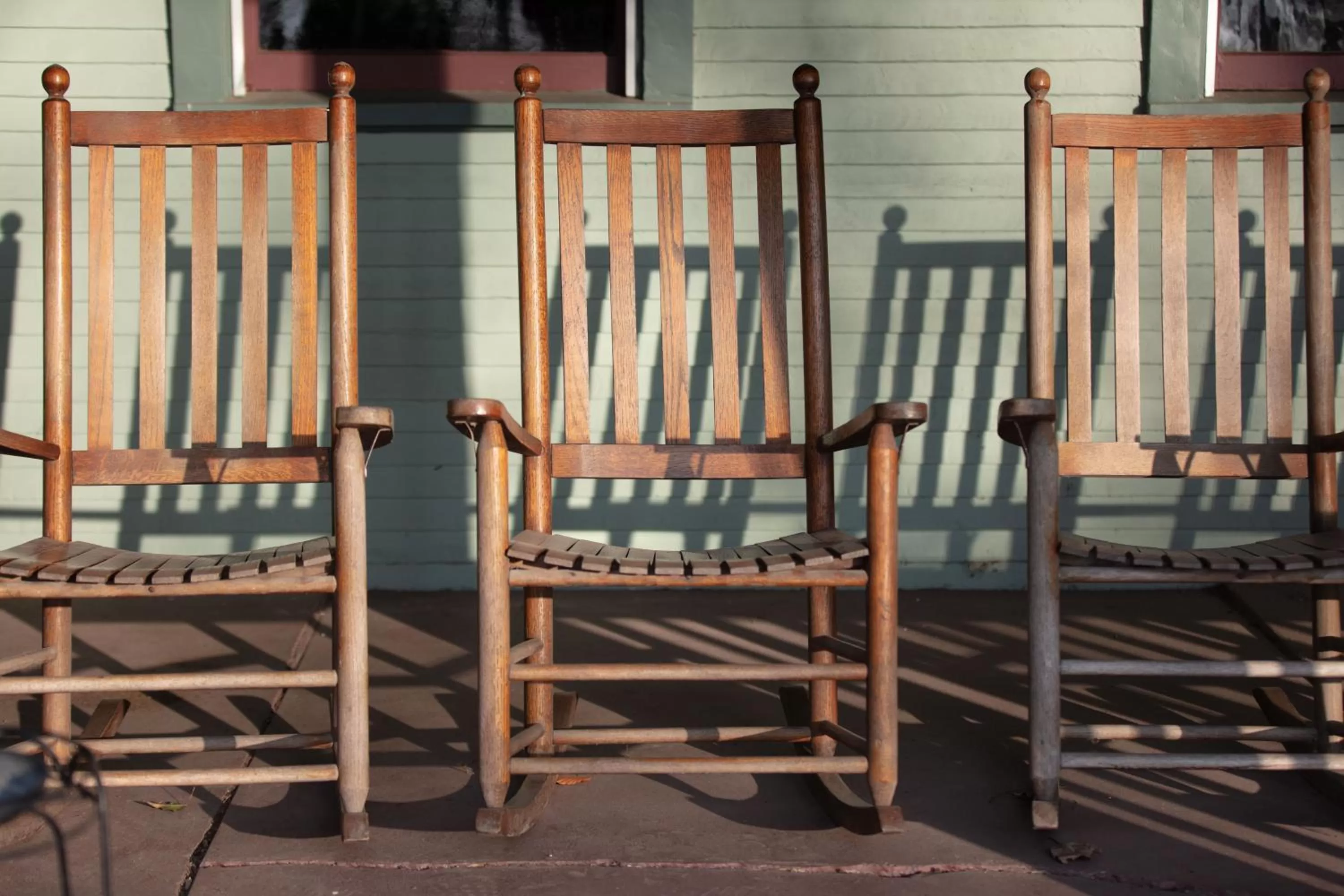 Patio in Lakeside Inn