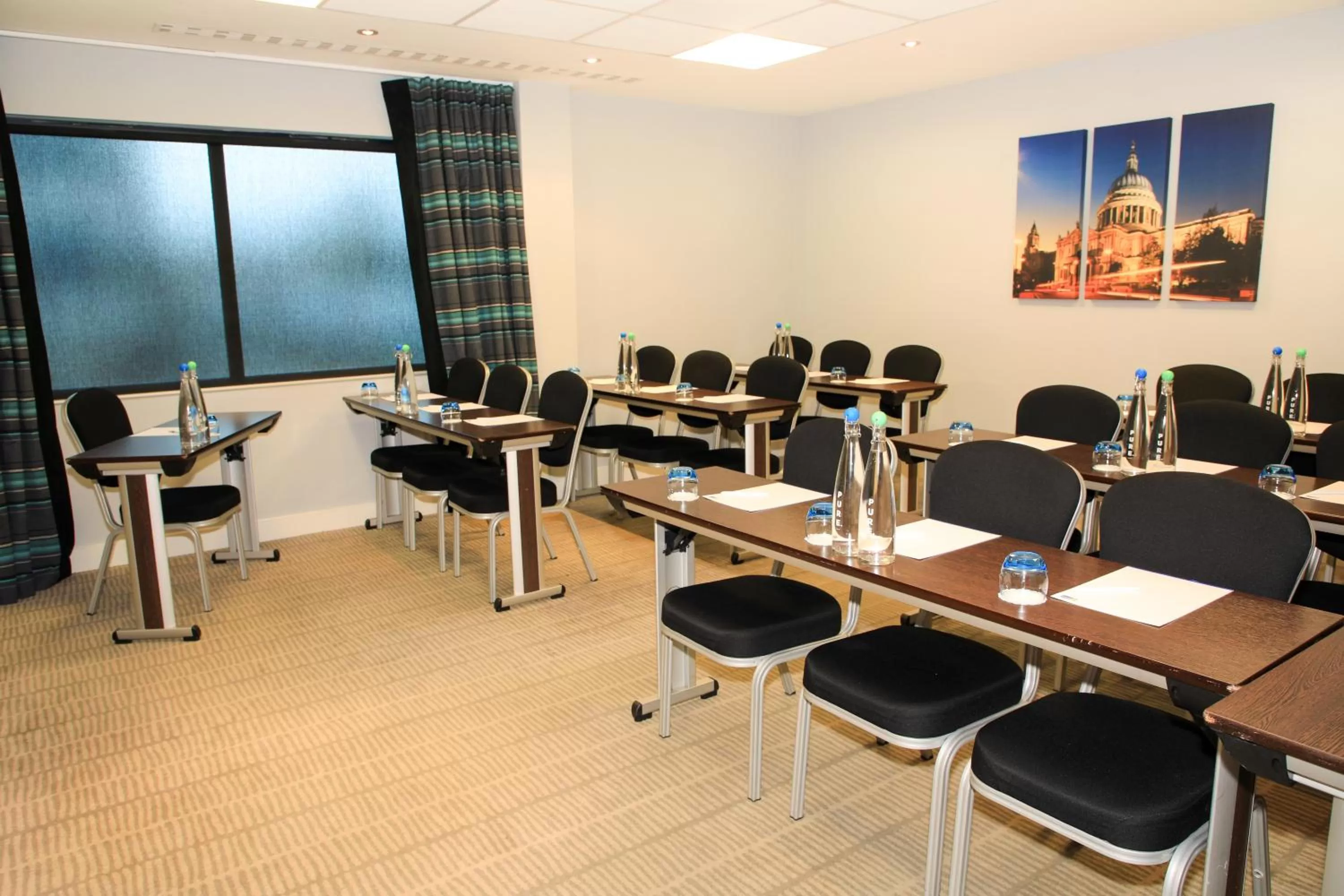 Meeting/conference room in Holiday Inn Express London Heathrow T5 by IHG