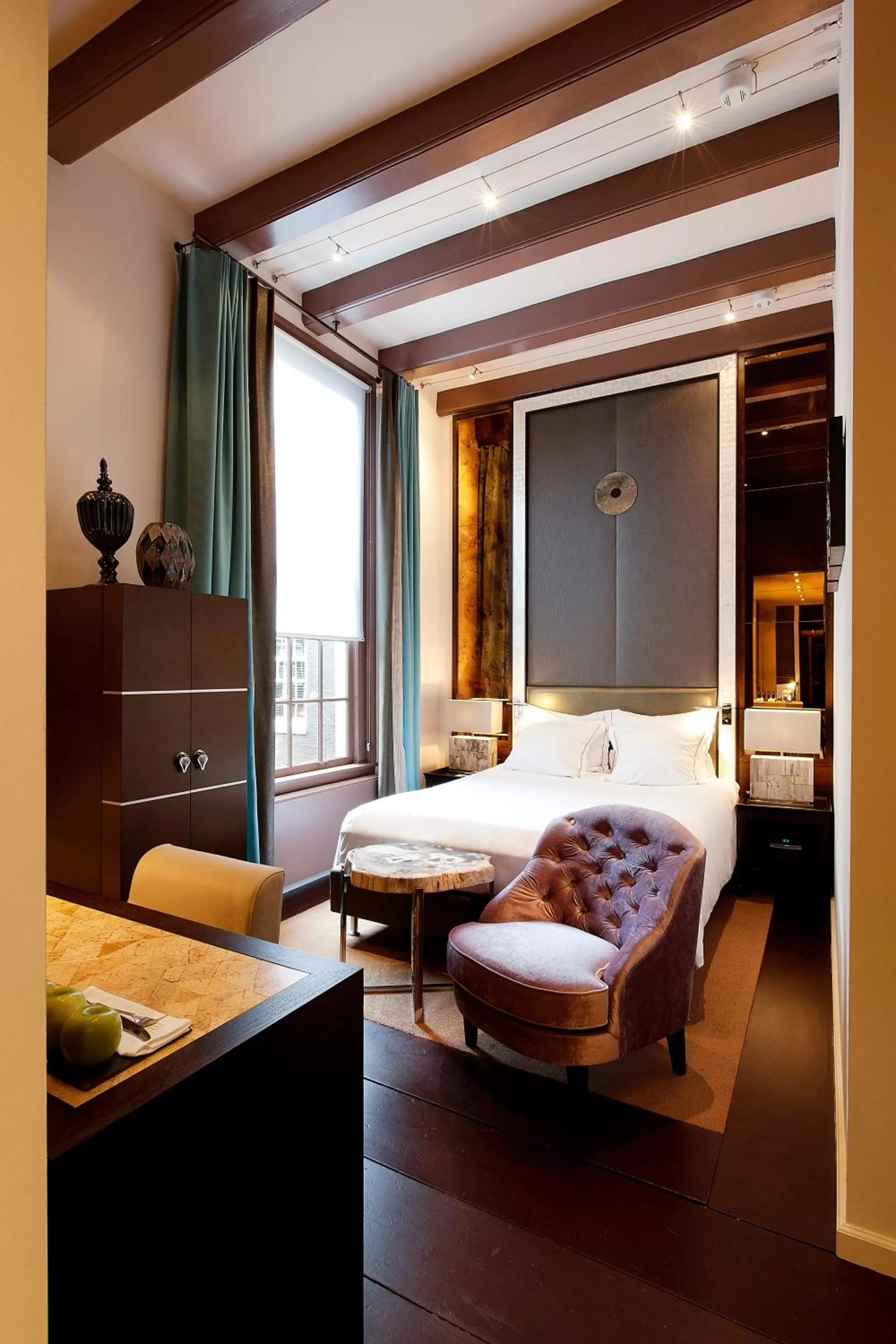 Bed in The Dylan Amsterdam - The Leading Hotels of the World