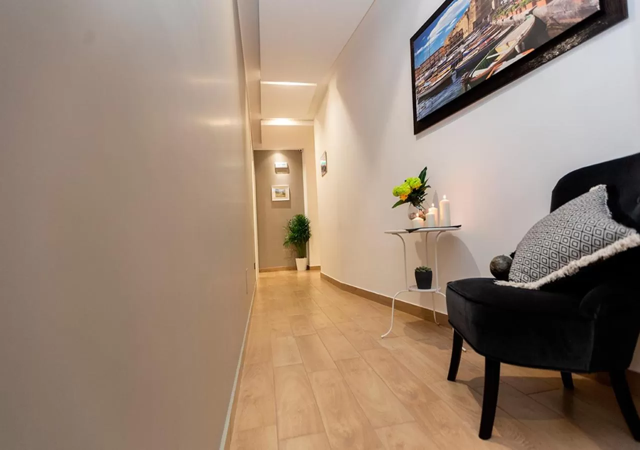 Living room, Seating Area in B&B Vico Milano 18