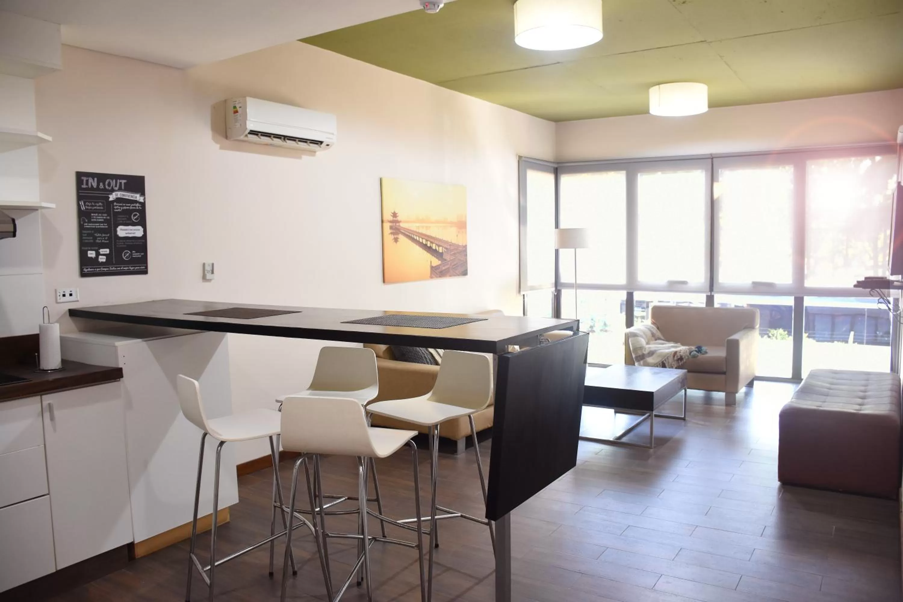 Kitchen or kitchenette in Casa Campus Pilar Suites