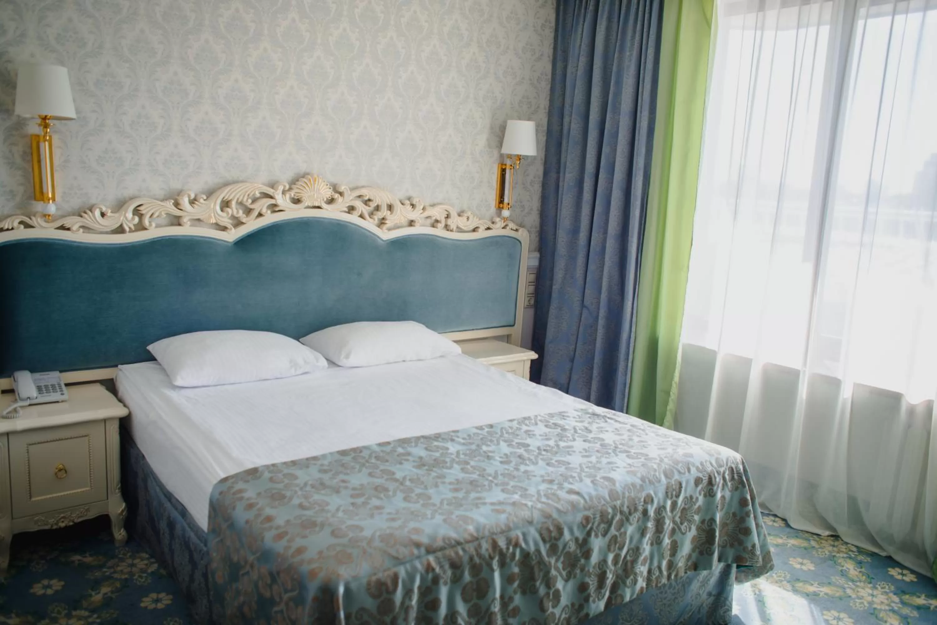 Bed in Olympic Hotel