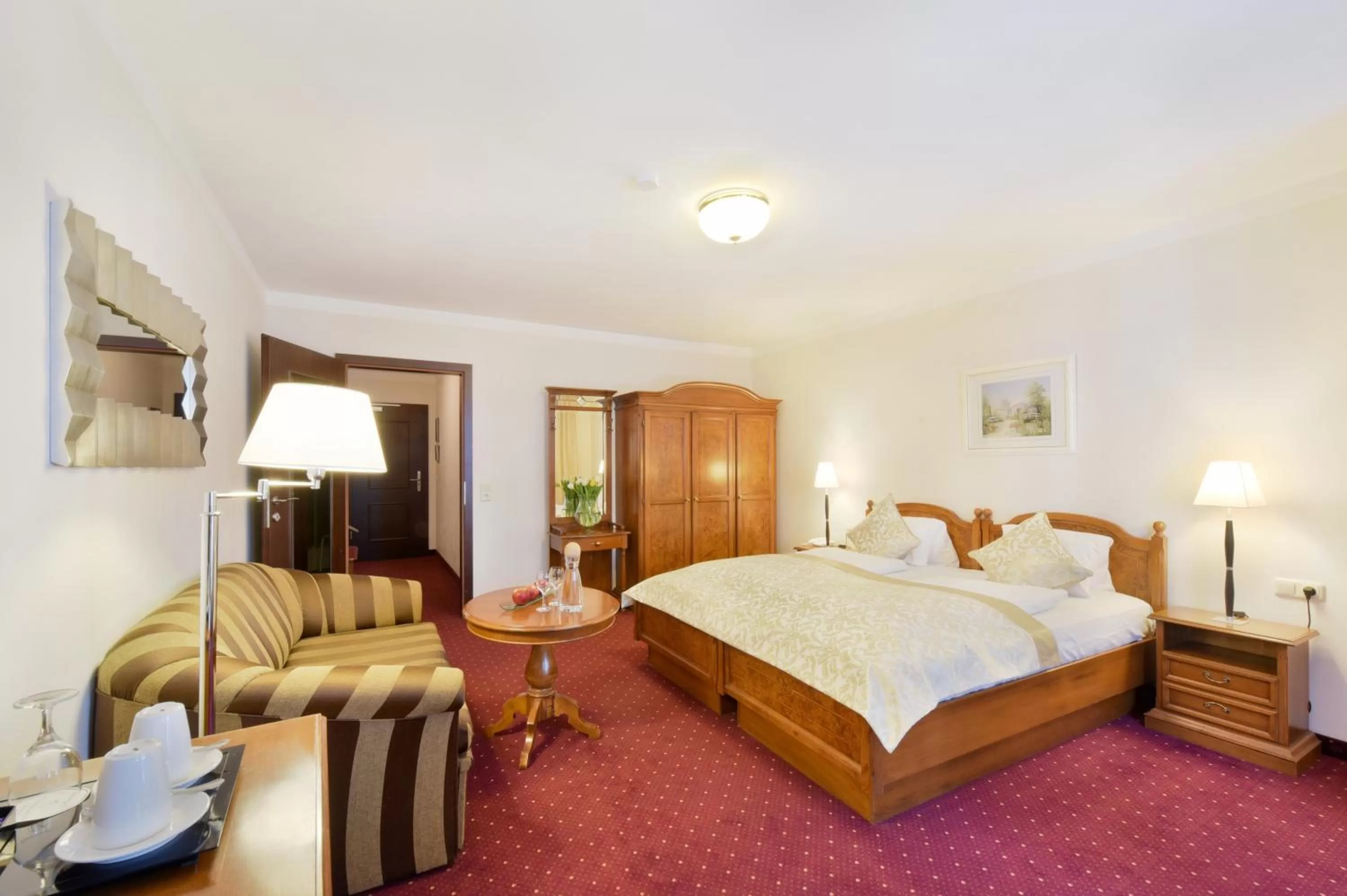 Business Single Room - single occupancy in Cella Central Historic Boutique Hotel