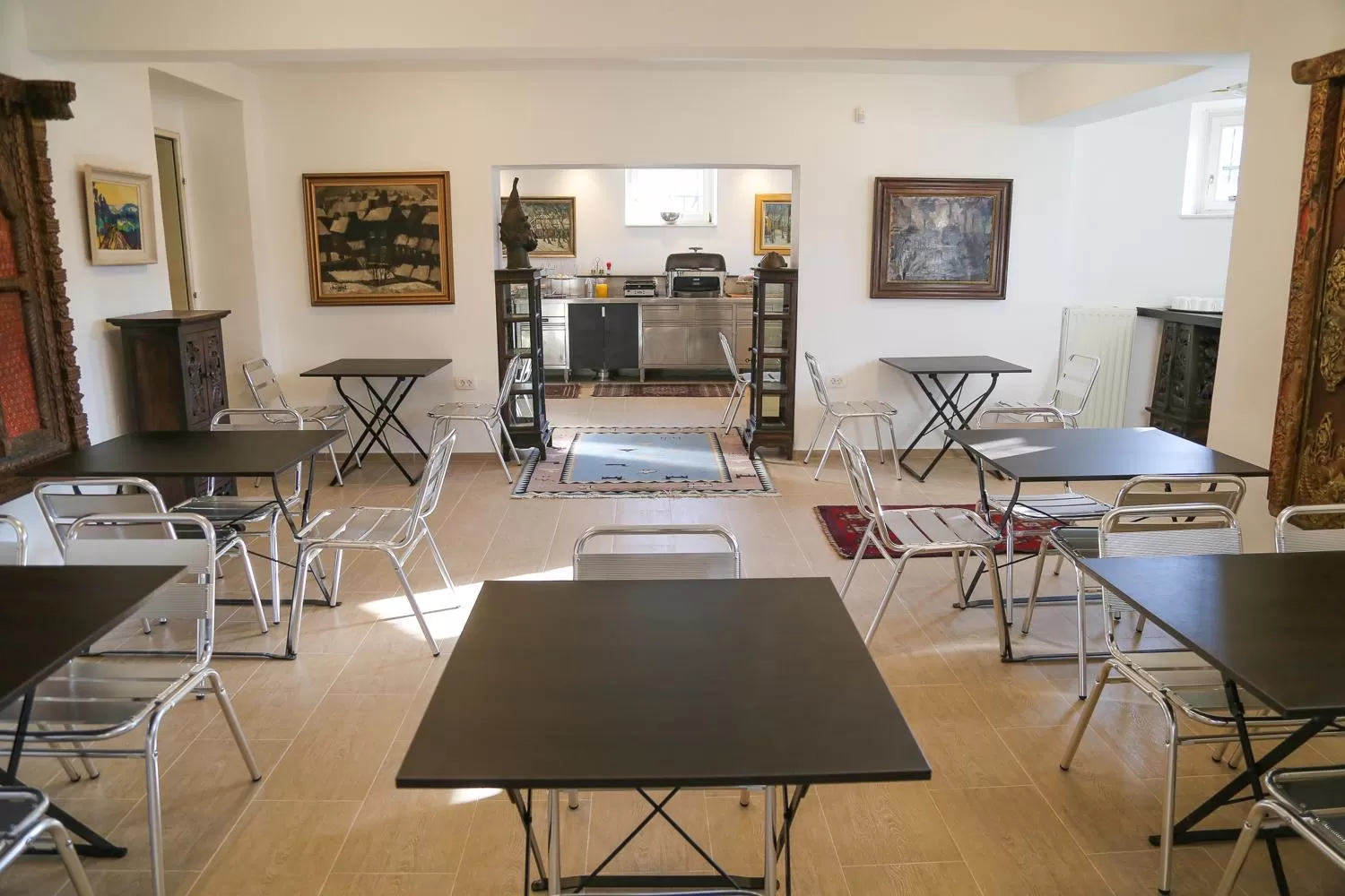 Seating area in Hotel Vila Katrca