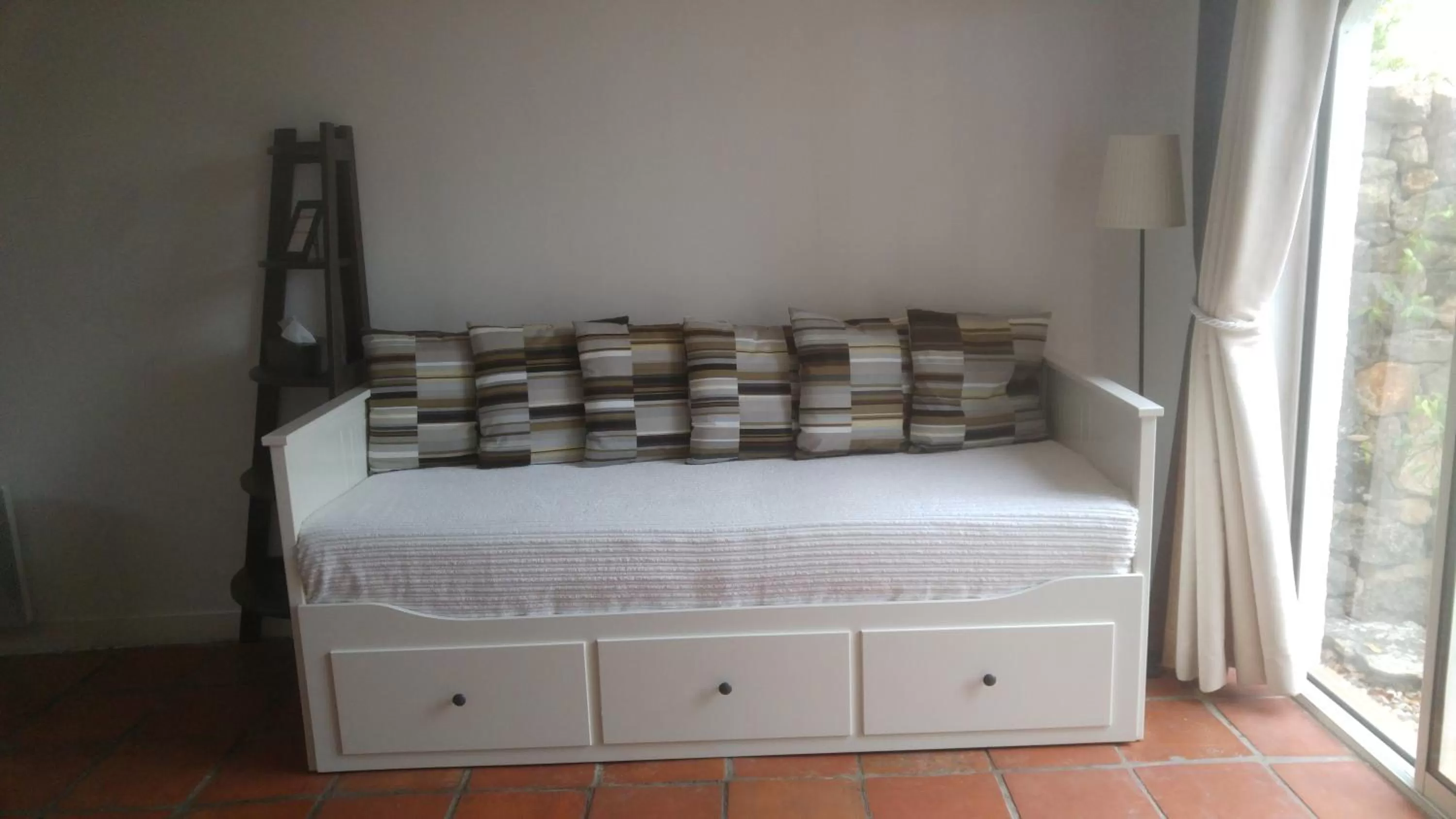 Living room, Bed in Le Moulin de Varrians