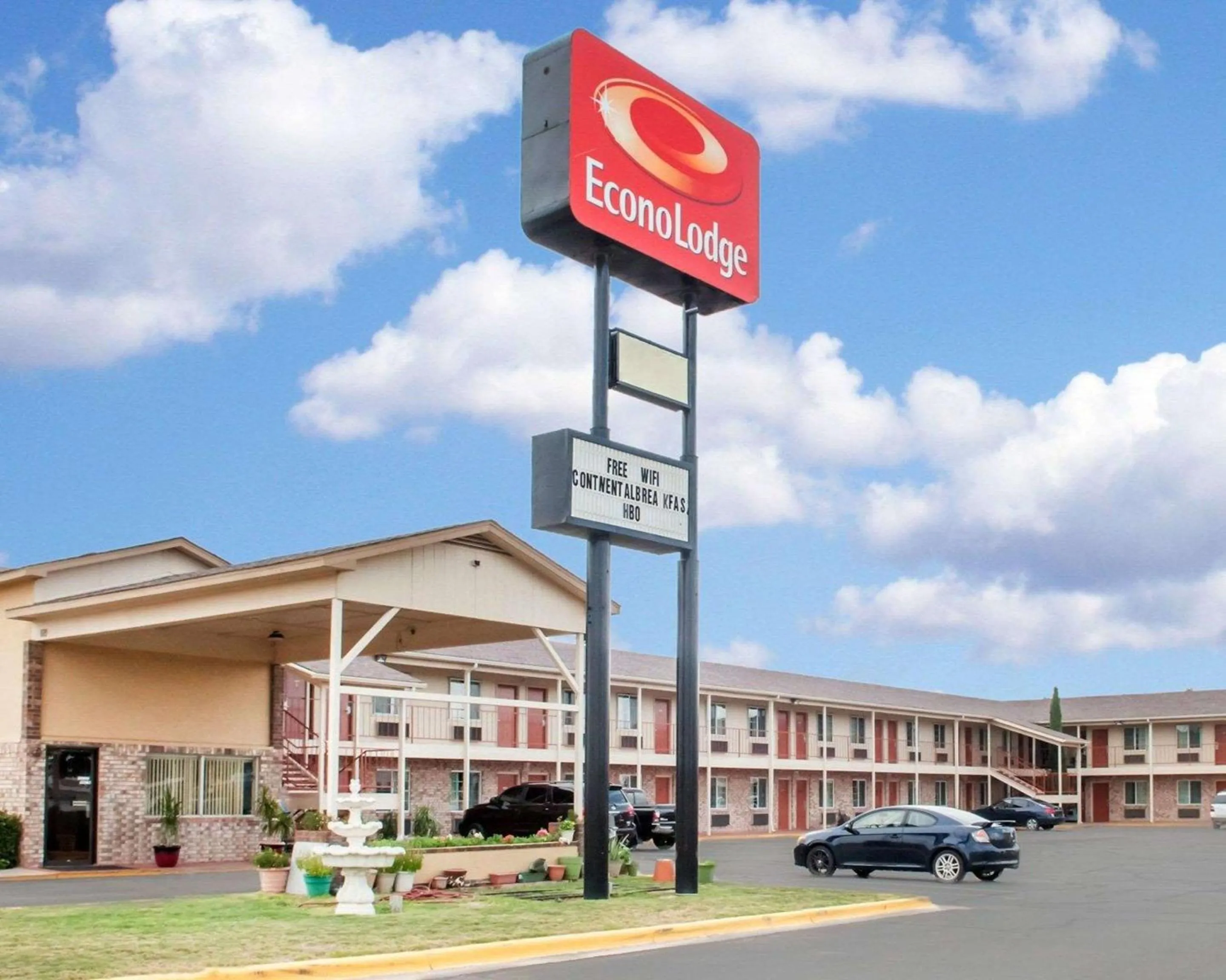 Property building in Econo Lodge Hobbs