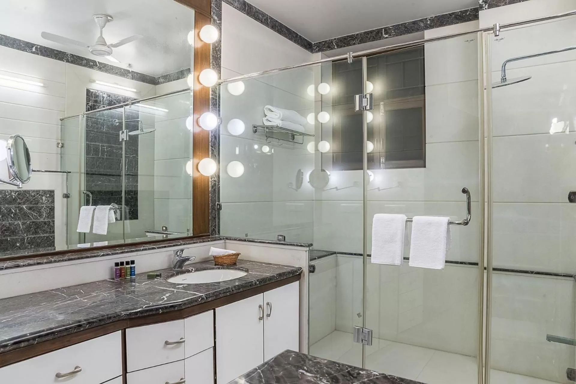 Bathroom in The Almond Tree