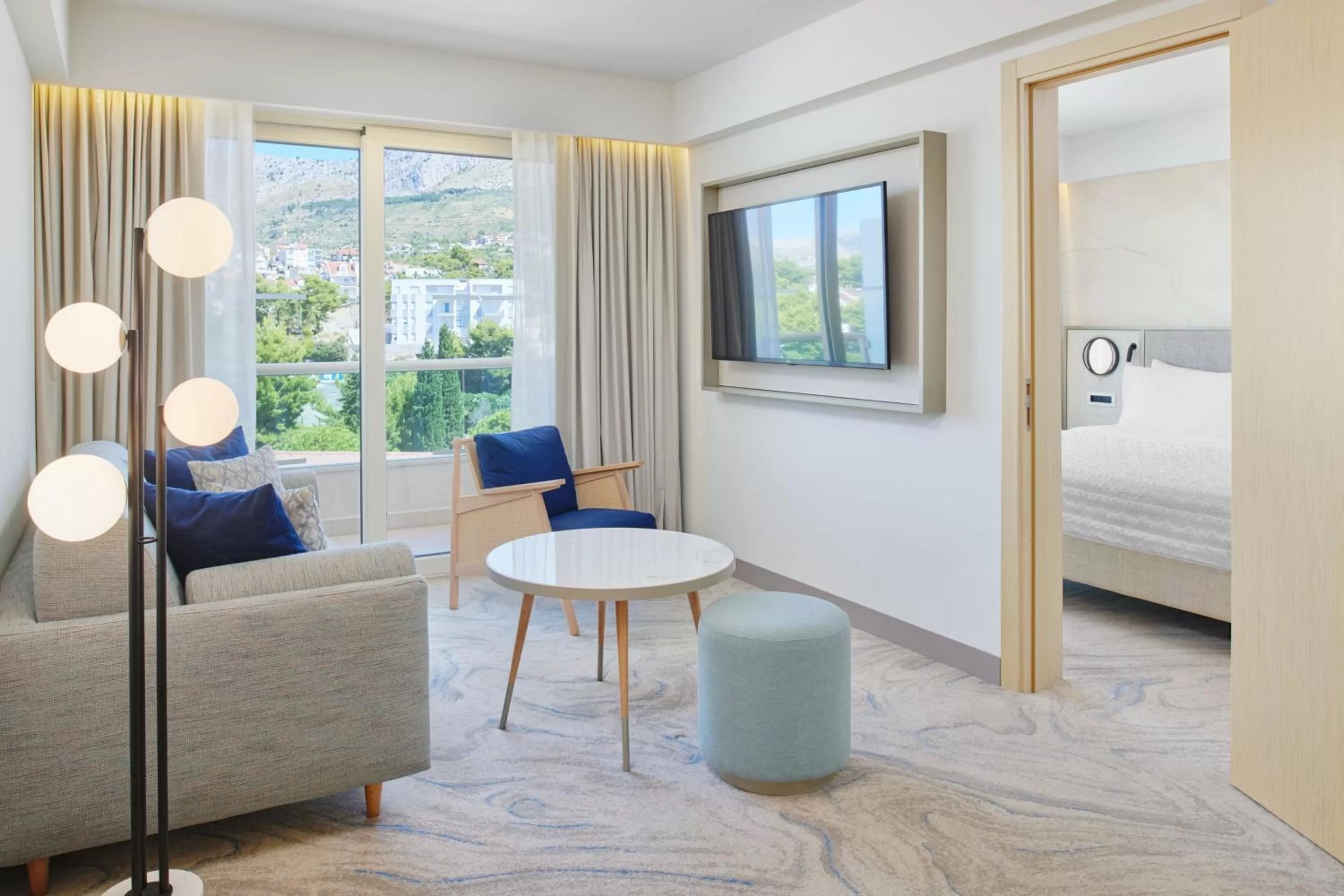 Living room, Bed in Le Meridien Lav Split