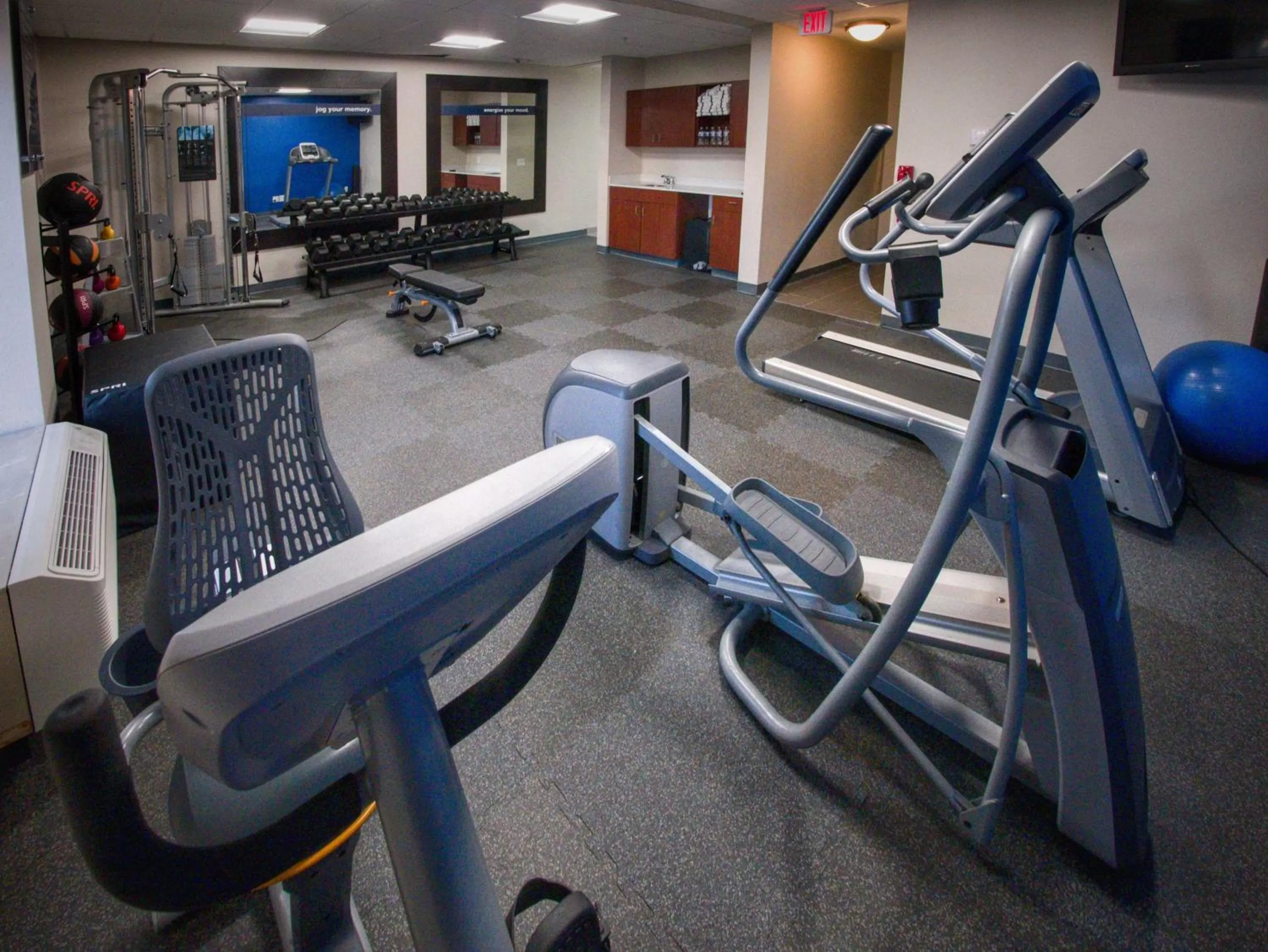 Fitness centre/facilities in Hampton Inn Edmond