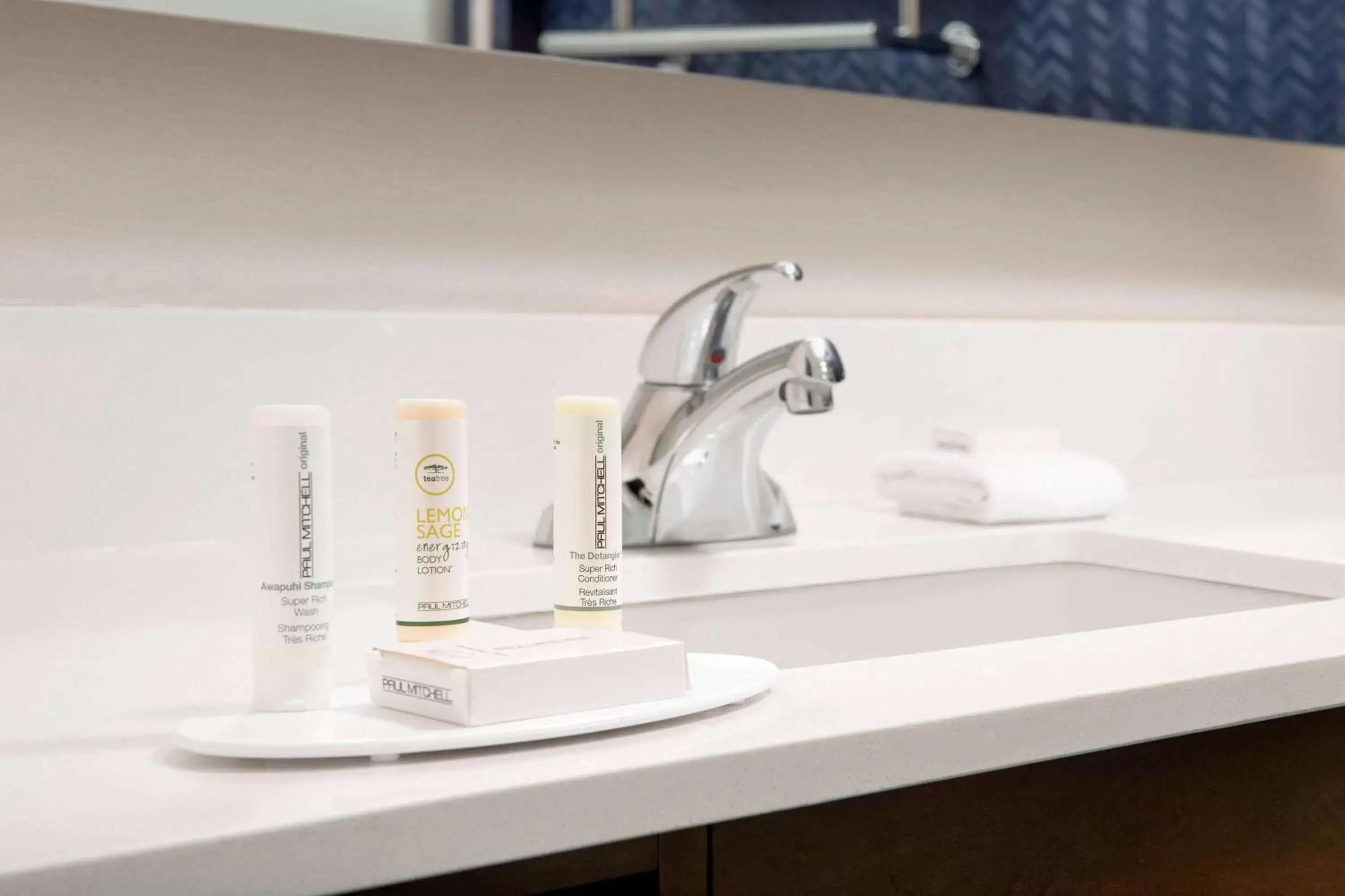 King Suite with Sofa Bed and Roll-in Shower - Mobility Accessible in Fairfield Inn & Suites by Marriott Alexandria West/Mark Center King Suite with Sofa Bed and Roll-in Shower - Mobility Accessible in Fairfield Inn & Suites by Marriott Alexandria West/Mark Center