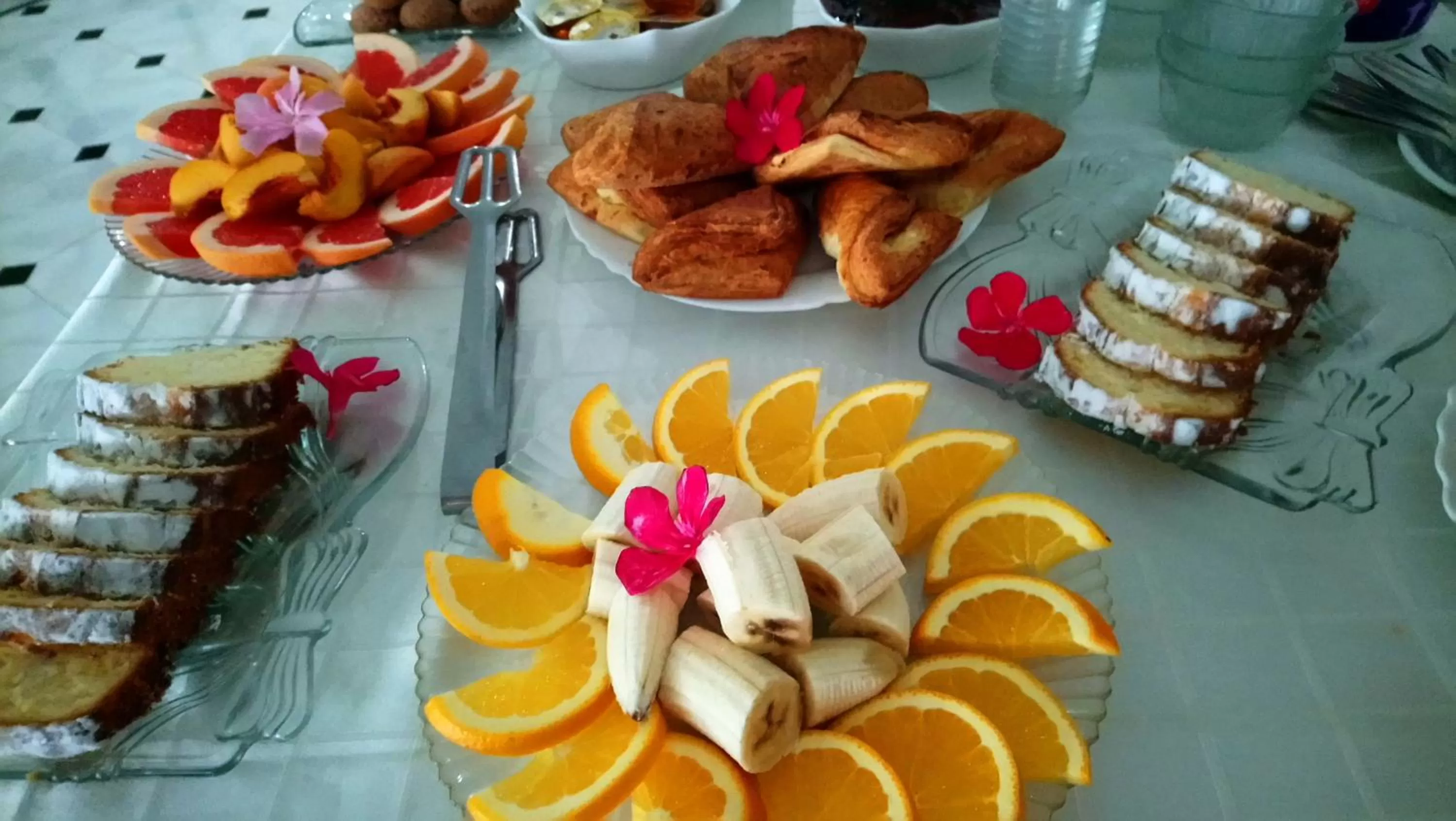 Buffet breakfast in Victoria Family Hotel