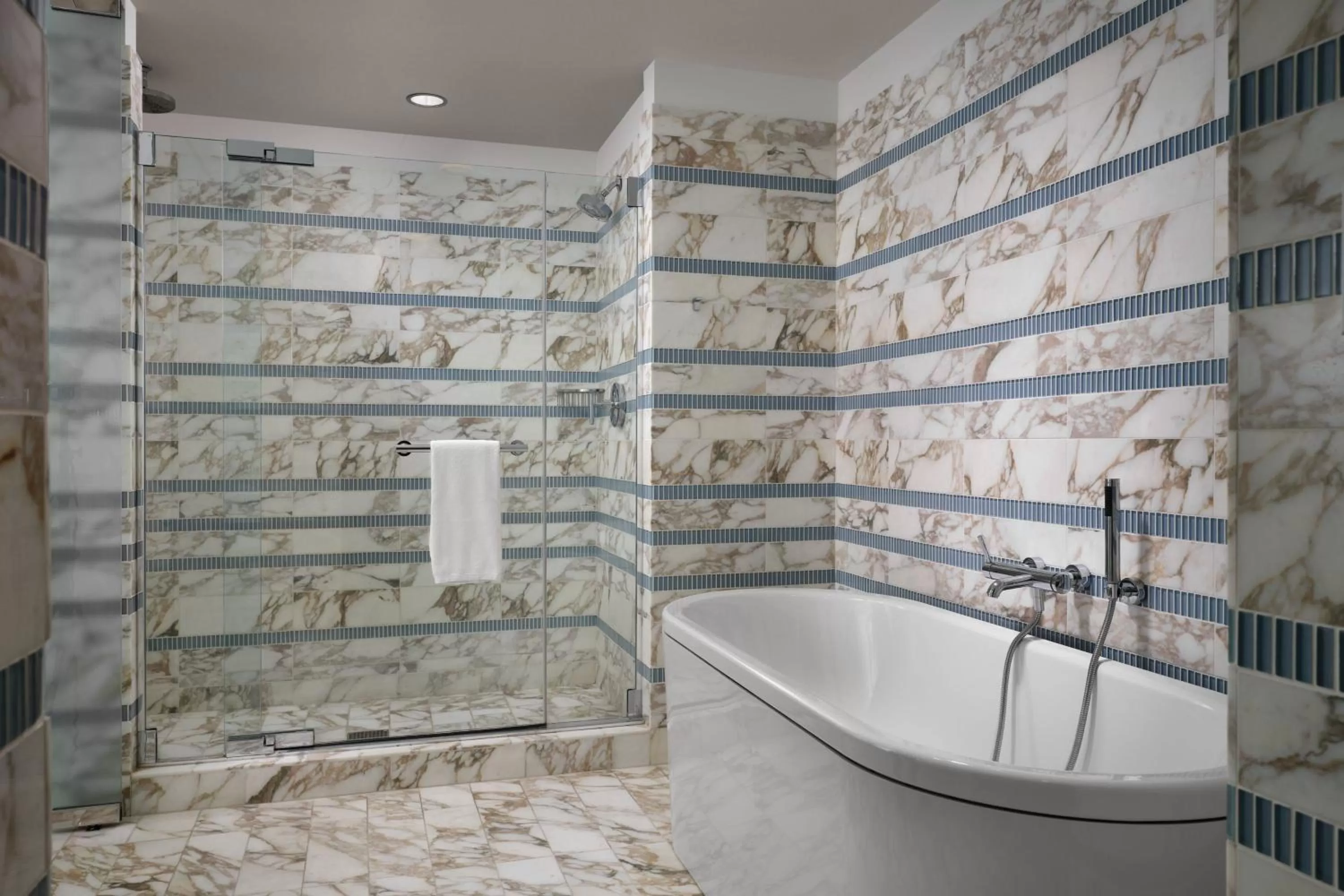 Bathroom in JW Marriott Indianapolis