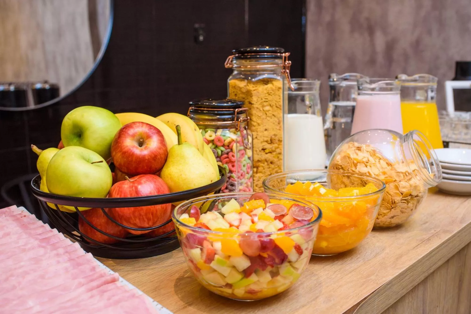 Breakfast in 1253 Recoleta Small Hotel