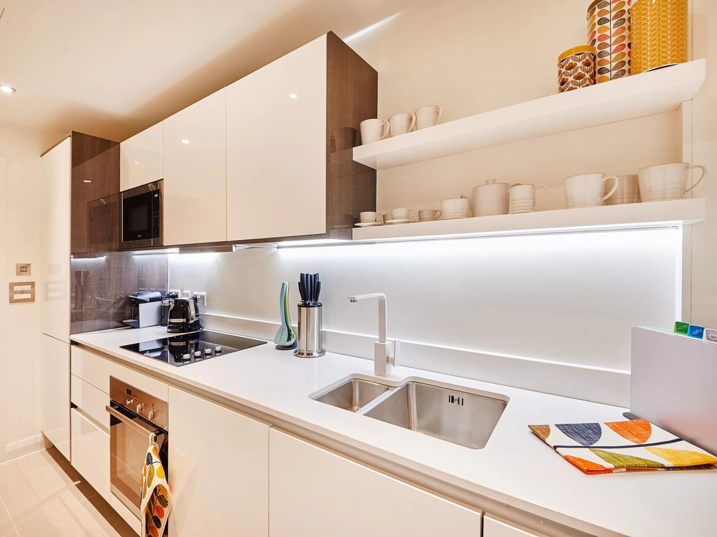 Kitchen or kitchenette in Park Regis Birmingham