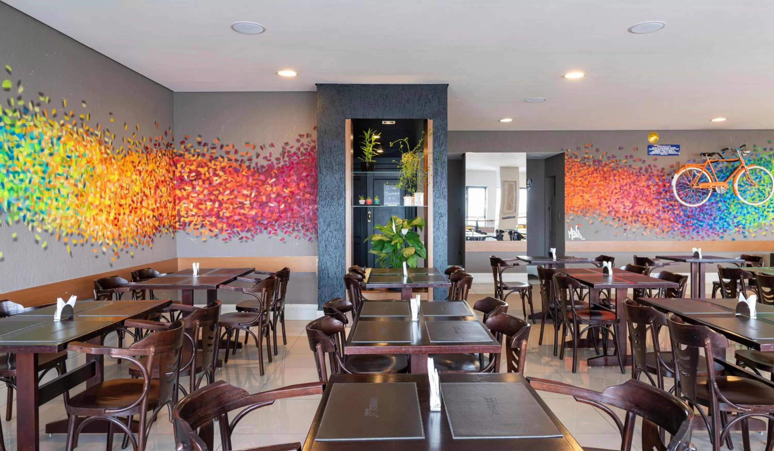 Restaurant/places to eat in Monreale Express Glicério Campinas